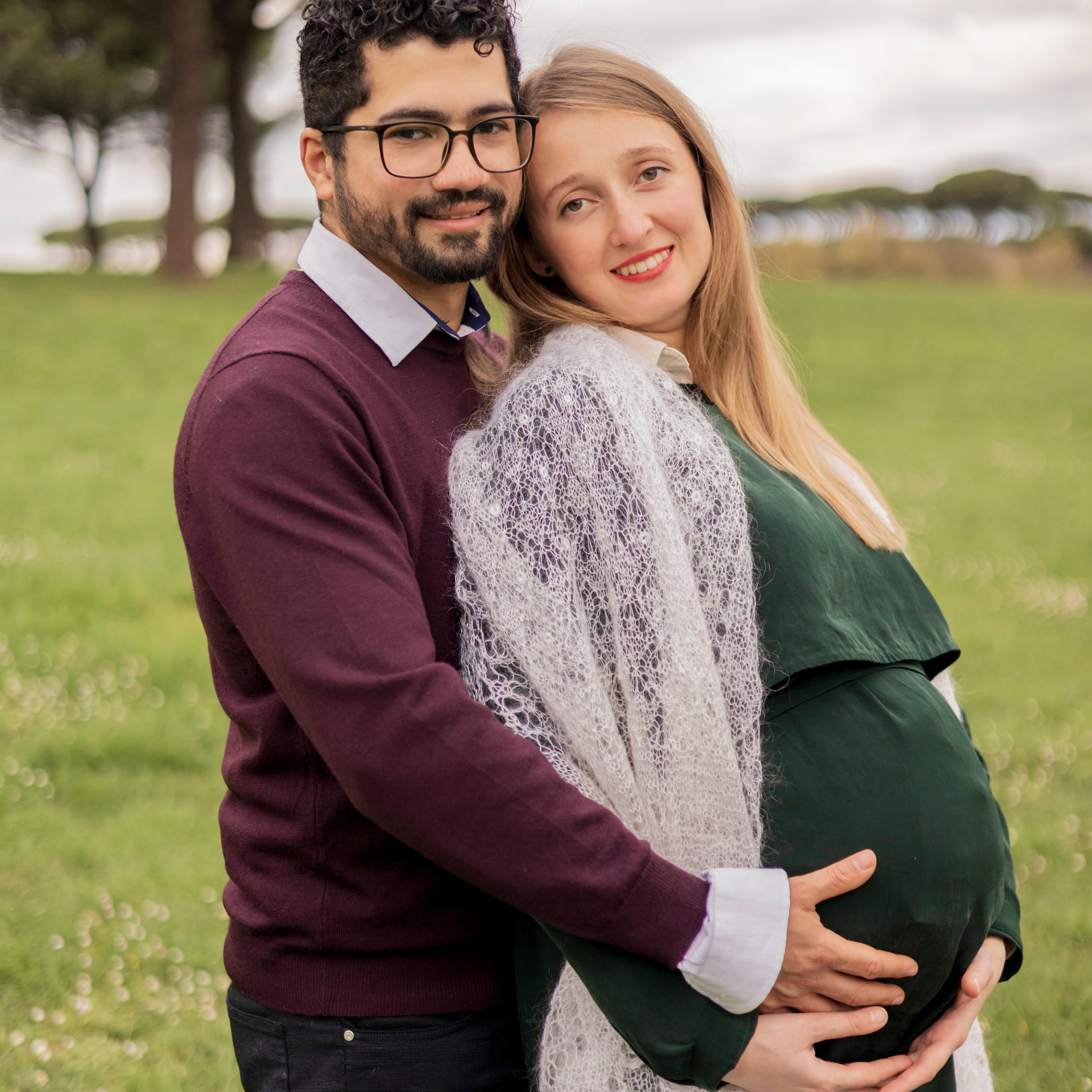 Pregnancy. Hi! My name is Irena, and I’m a professional photographer specializing in family photography, love stories, and individual photoshoots