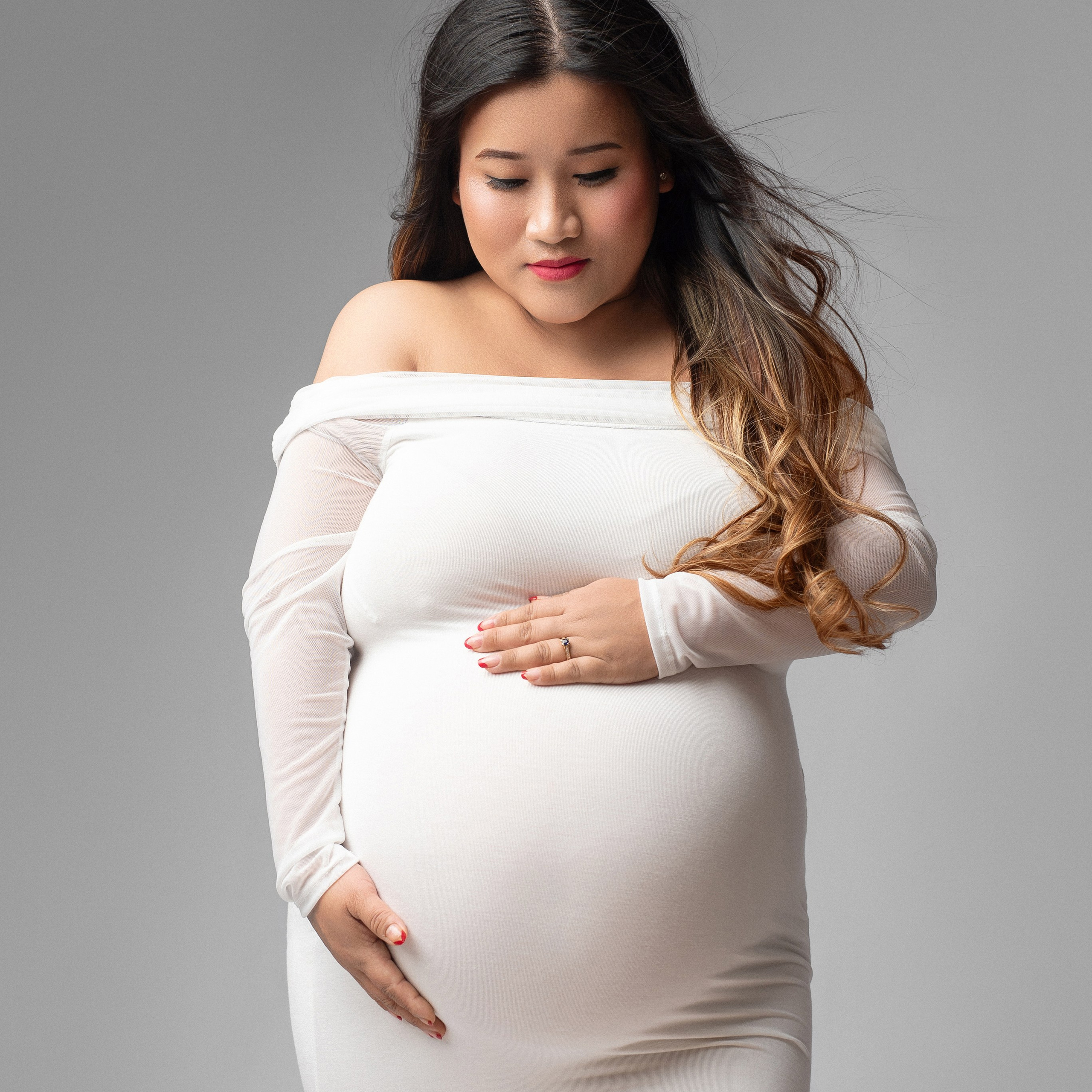 Babybauch Fotoshooting. Newborn und Baby Shooting in Oberösterreich, Linz, Linz Land