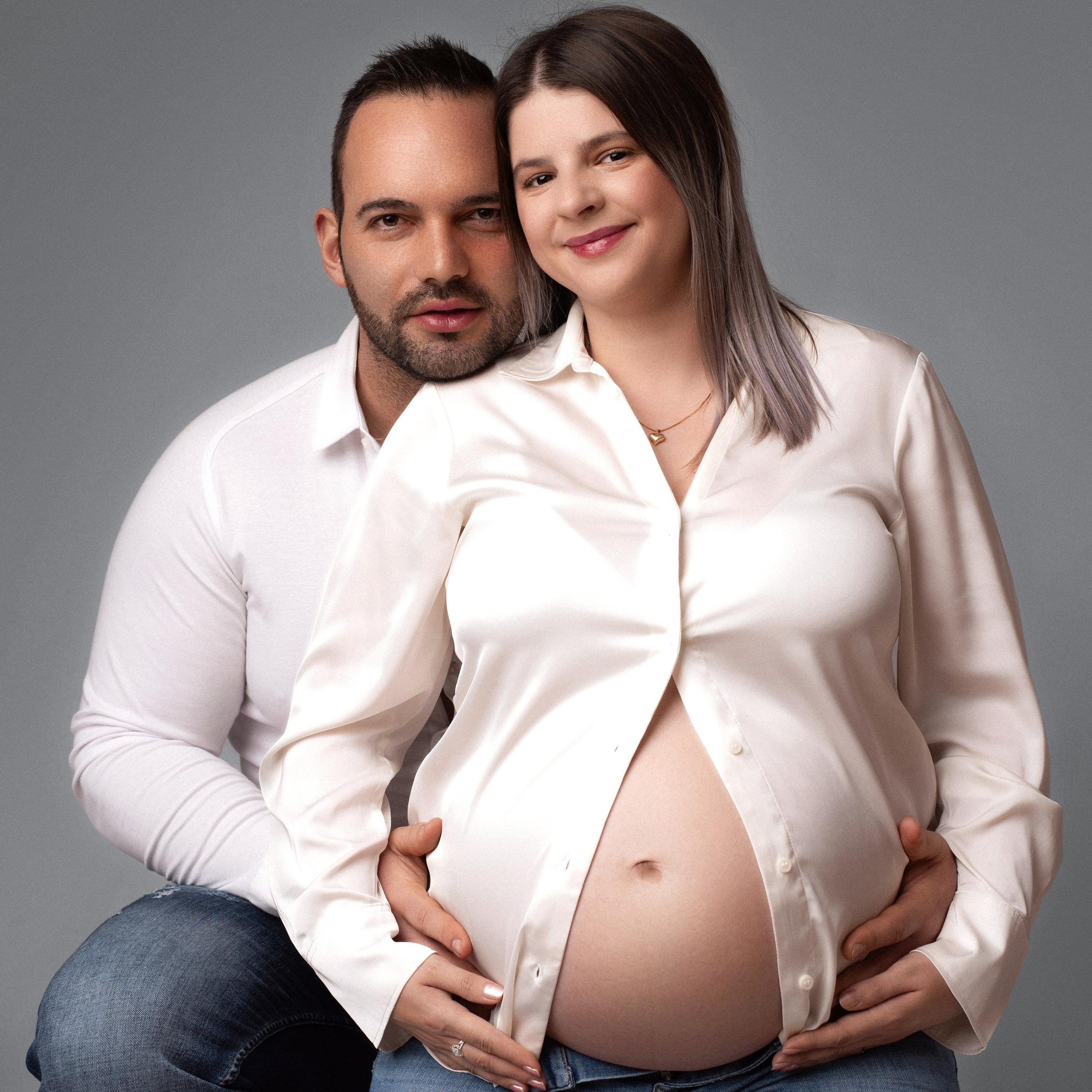 Babybauch Fotoshooting. Newborn und Baby Shooting in Oberösterreich, Linz, Linz Land