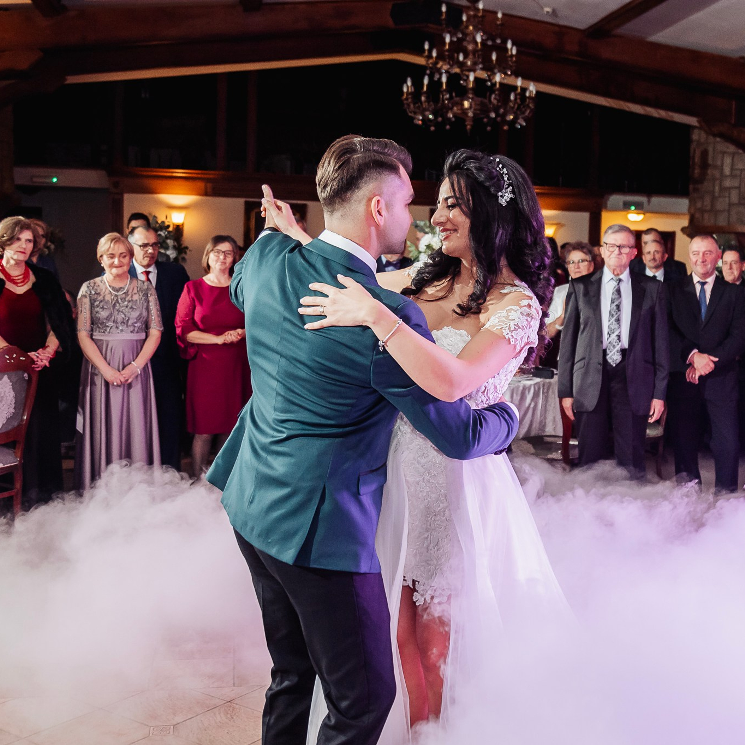 Elena & Petrisor | Hotel Restaurant La Castel Iasi