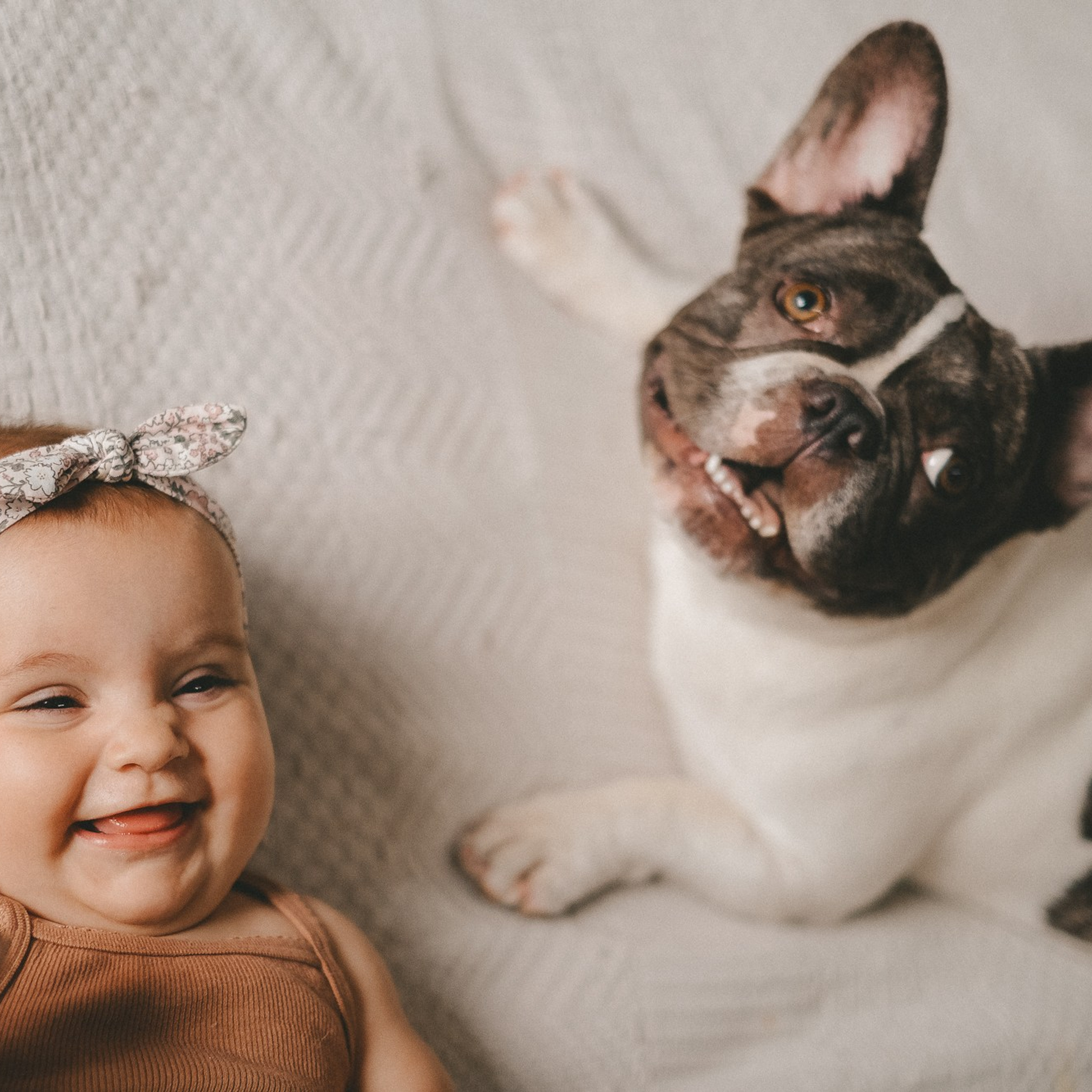 Familie. Eure authentischen Familien- & Newbornmomente –erzählt in Fotos & Videos