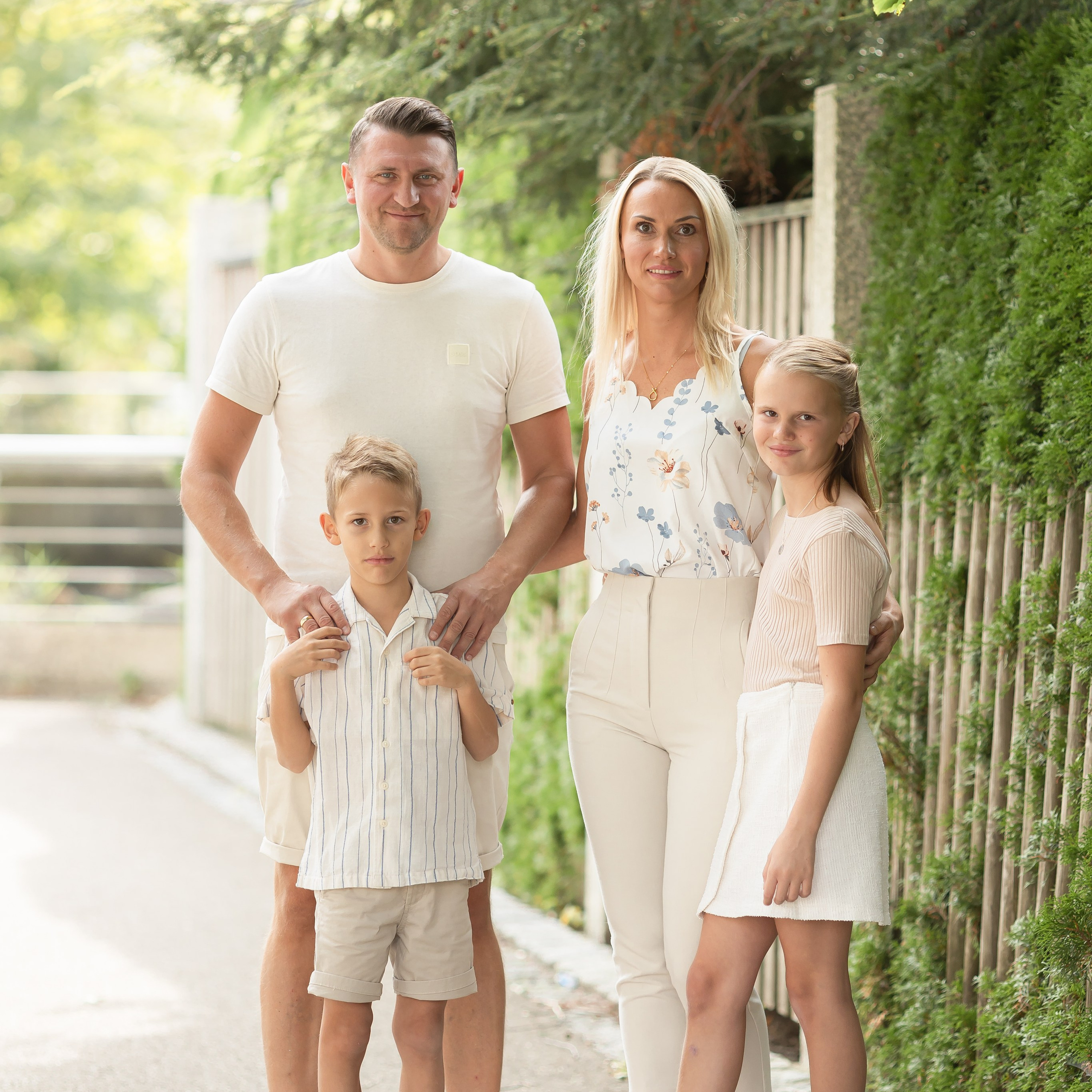 Kundenbewertungen. Adelya Tomin