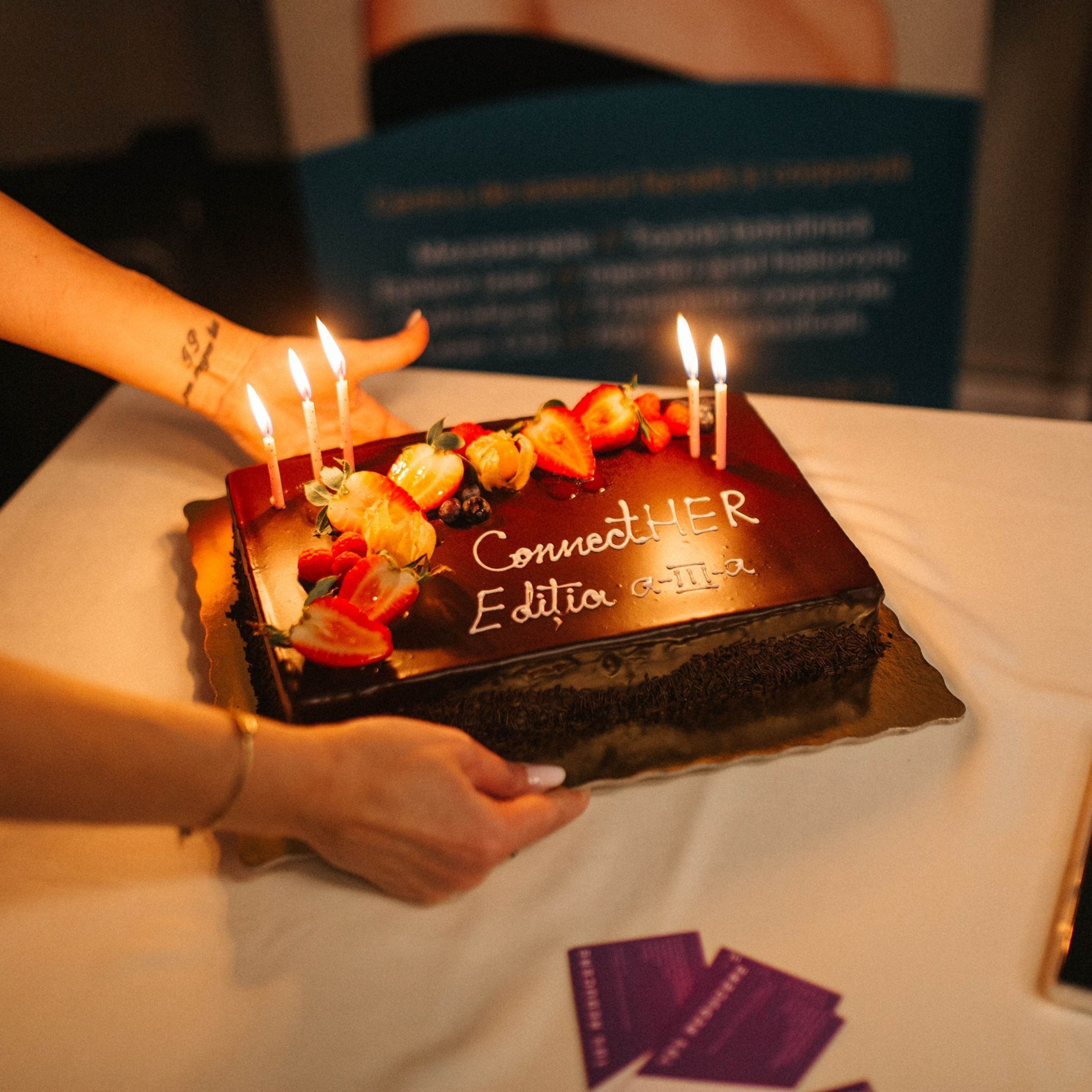 Recenzii. Fotograf București, România