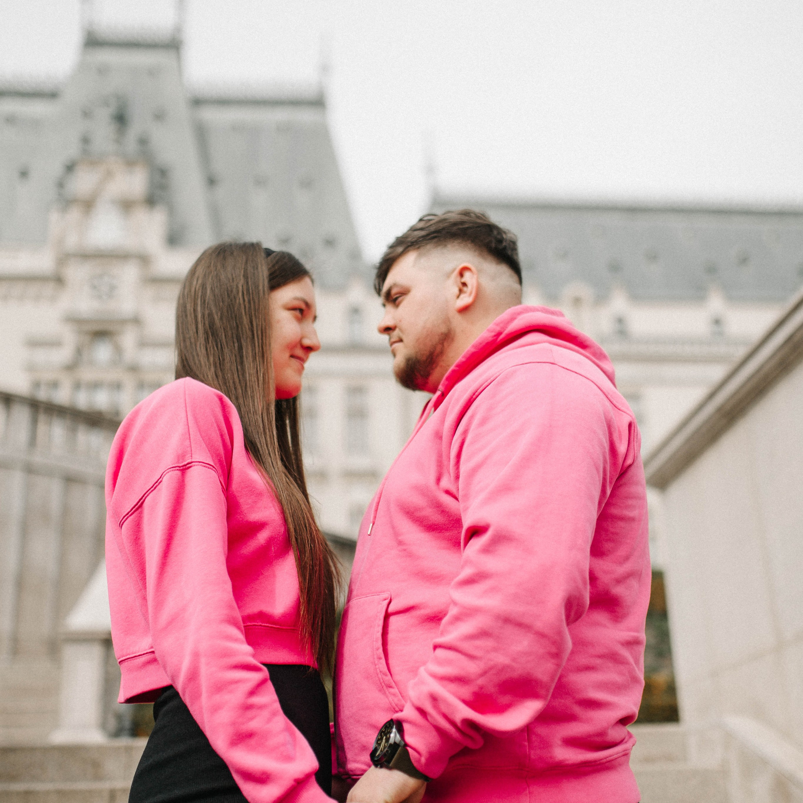 Recenzii. Fotograf București, România