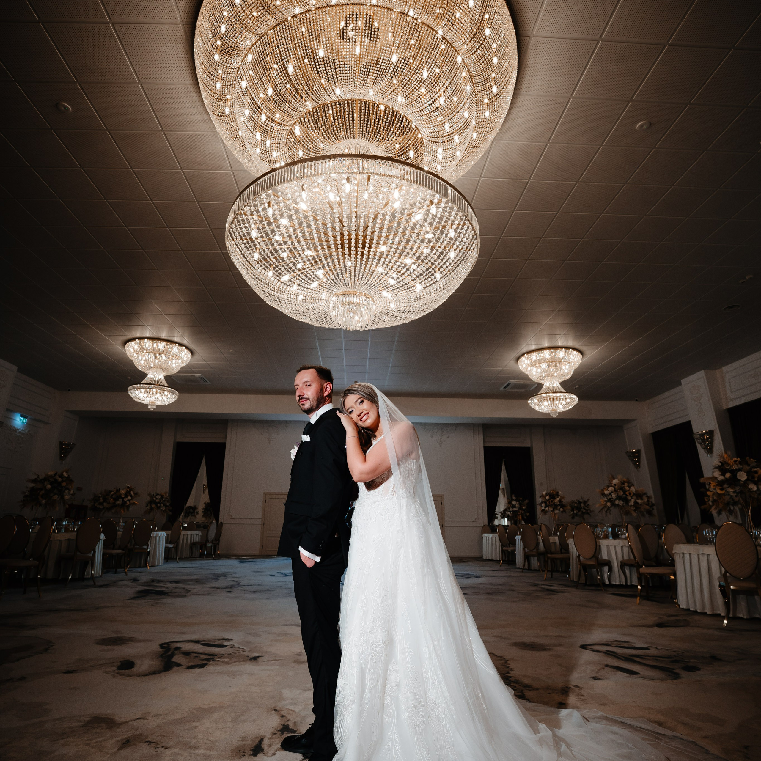 Recenzii. Raw Studio. Fotograful tau de nunta!