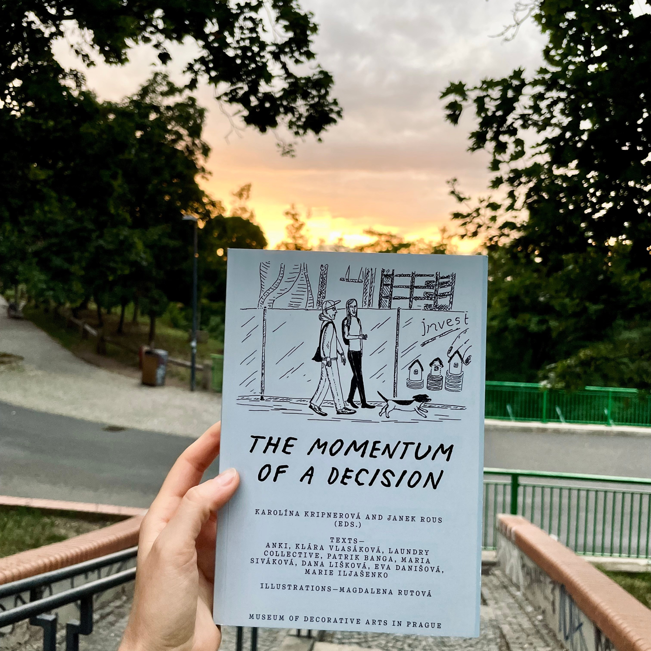 ABOUT. Dana Lišková — Empathetic Photographer | Introspective Artist |Neurodivergent Coach | Founder of Artepy.cz