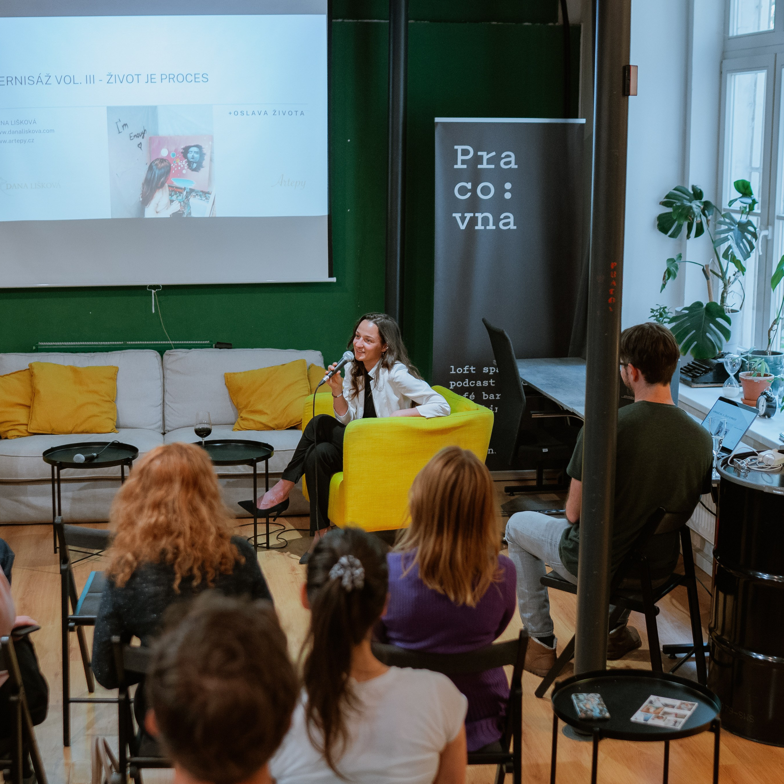 ABOUT. Dana Lišková — Empathetic Photographer | Introspective Artist |Neurodivergent Coach | Founder of Artepy.cz