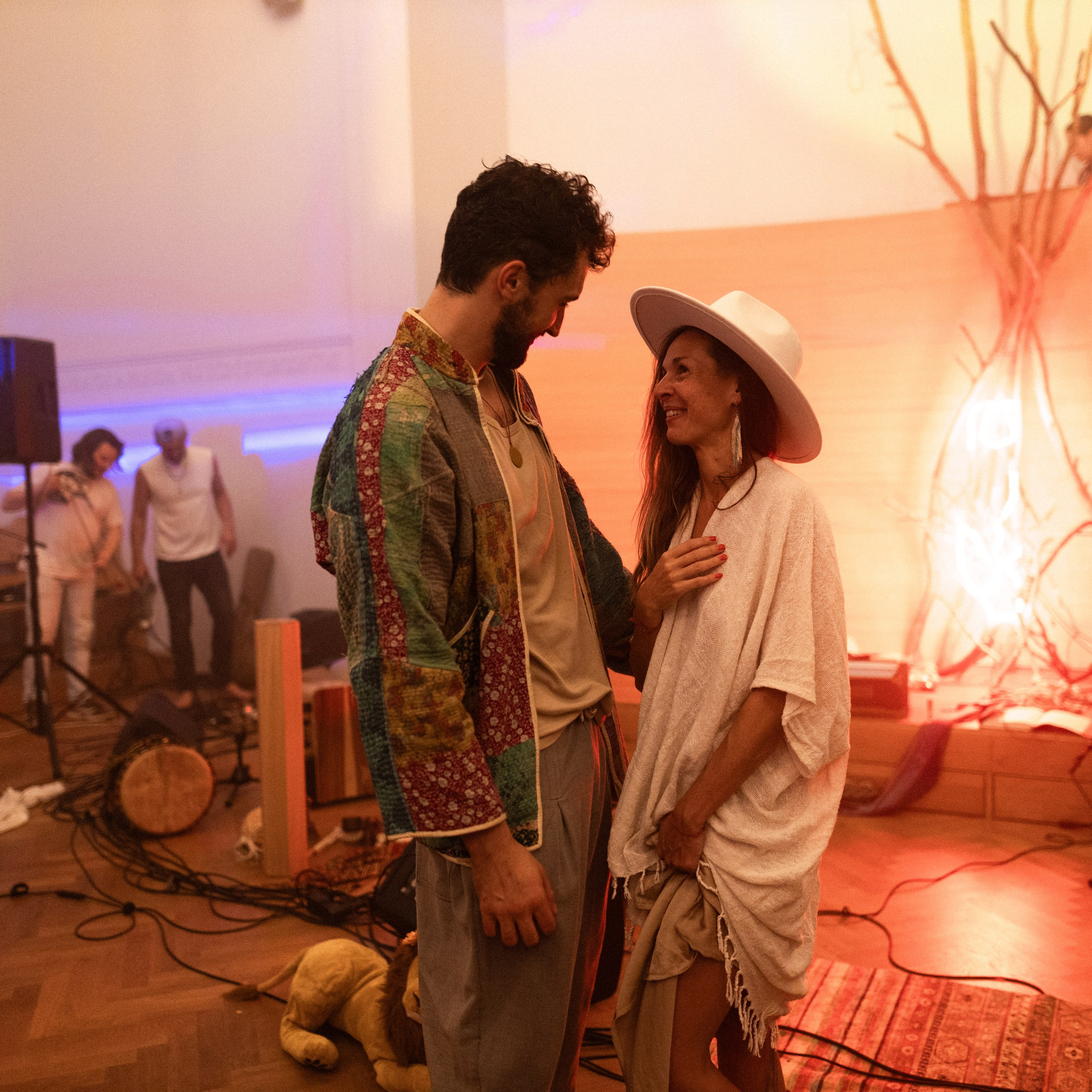 Recenze. Dana Lišková — Empatická fotografka | Introspektivní umělkyně | Neurodivergentní koučka| Zakladatelka Artepy.cz