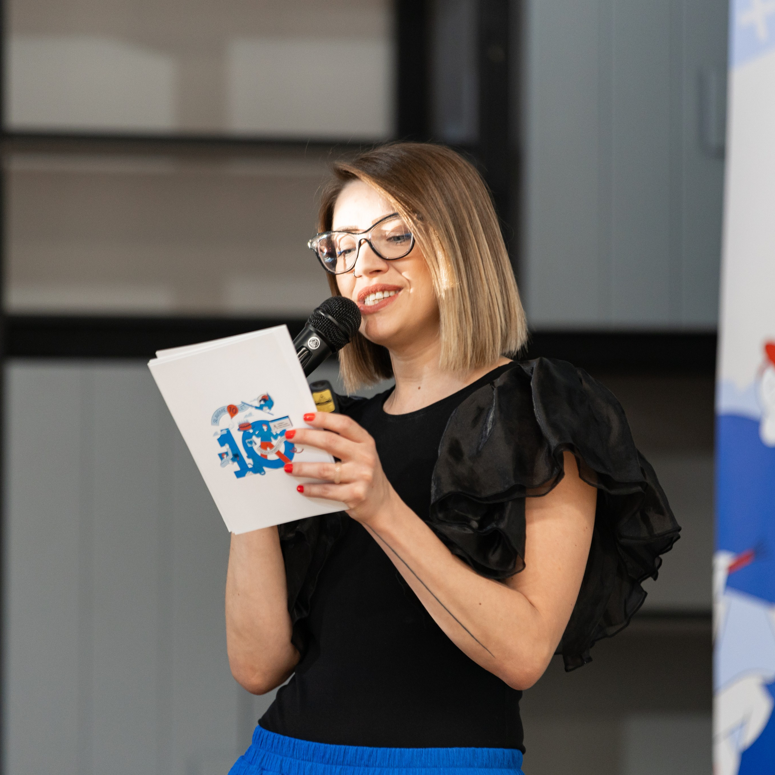 Recenze. Dana Lišková — Empatická fotografka | Introspektivní umělkyně | Neurodivergentní koučka| Zakladatelka Artepy.cz