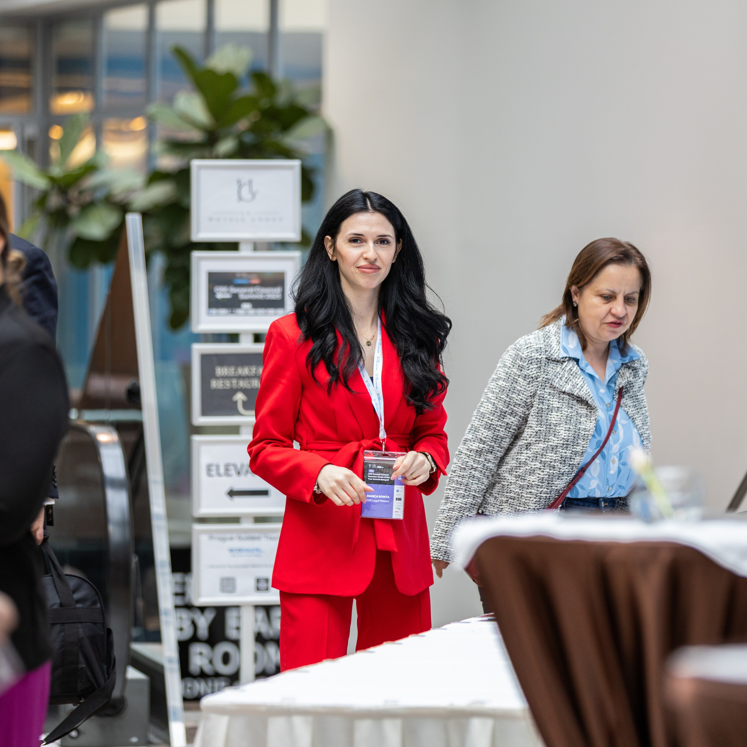 Recenze. Dana Lišková — Empatická fotografka | Introspektivní umělkyně | Neurodivergentní koučka| Zakladatelka Artepy.cz