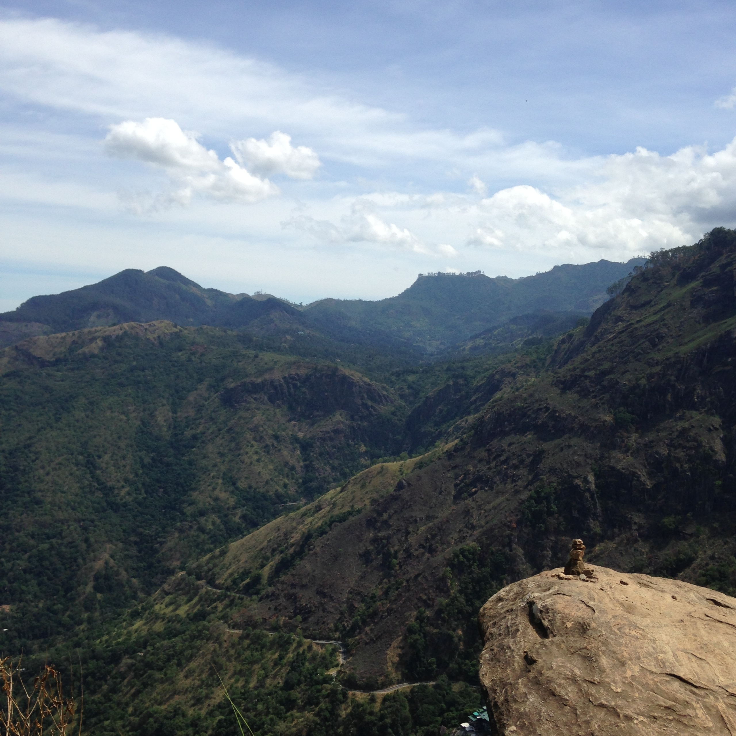 Sri Lanka — Maldives. Milok et Kirok sont des gens positifs et réels. Nous serons ravis de v