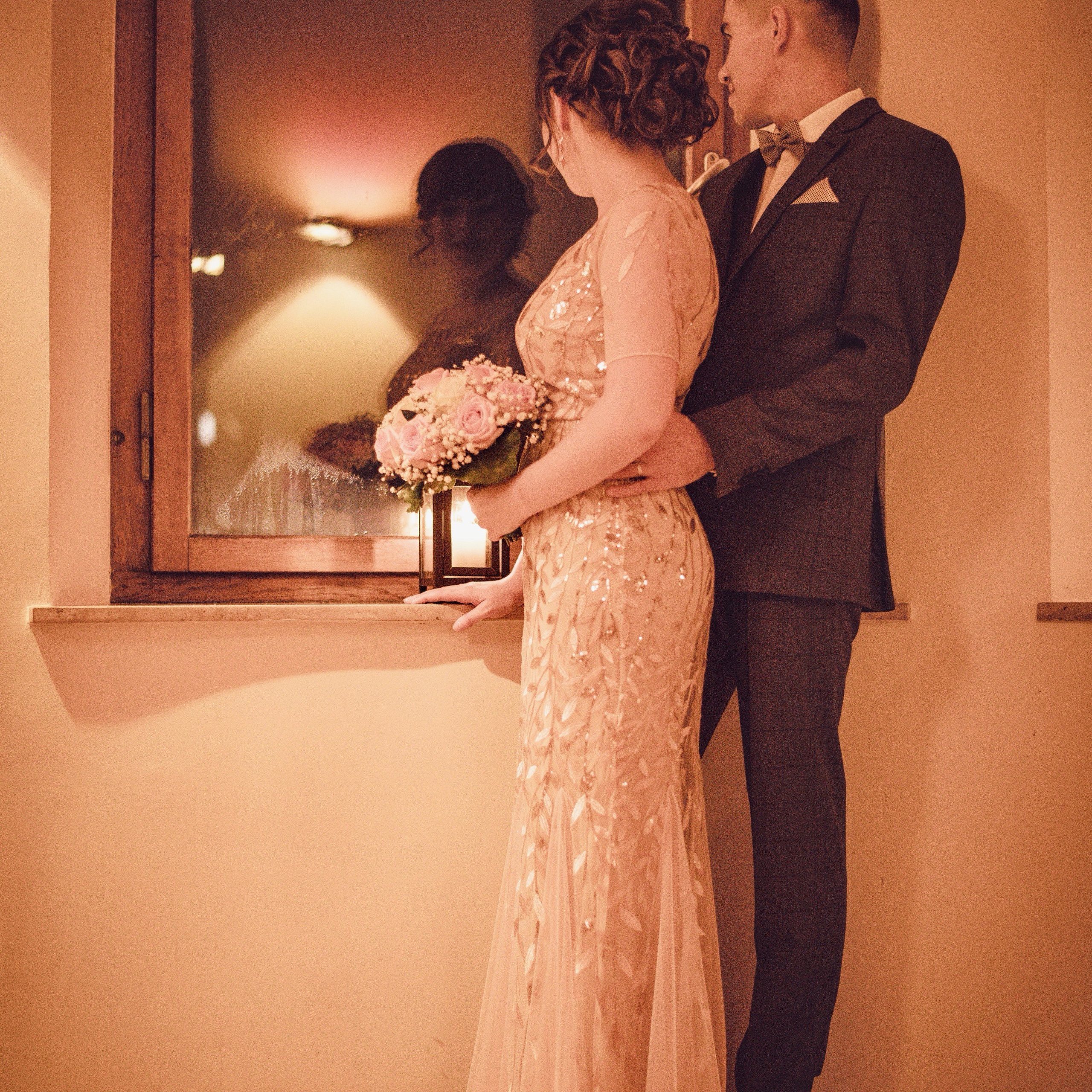 Referenzen. Ich bin Max, Designer, Art & Hochzeitsfotograf aus Germaringen