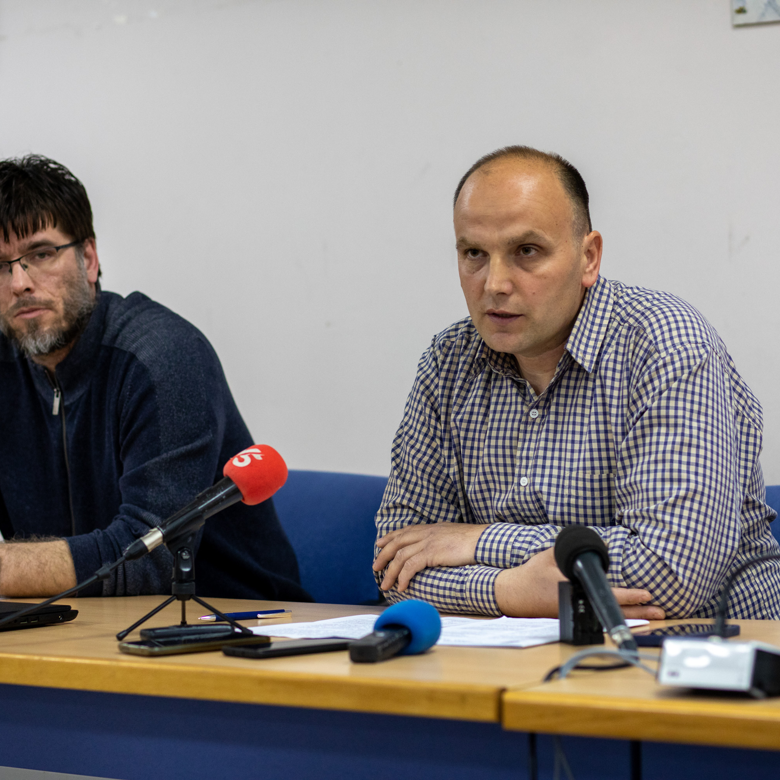 Одржана КЗН о иницијативи за смену Председнице Скупштине Снежане Ракић (СНС). Lokalni Front VA