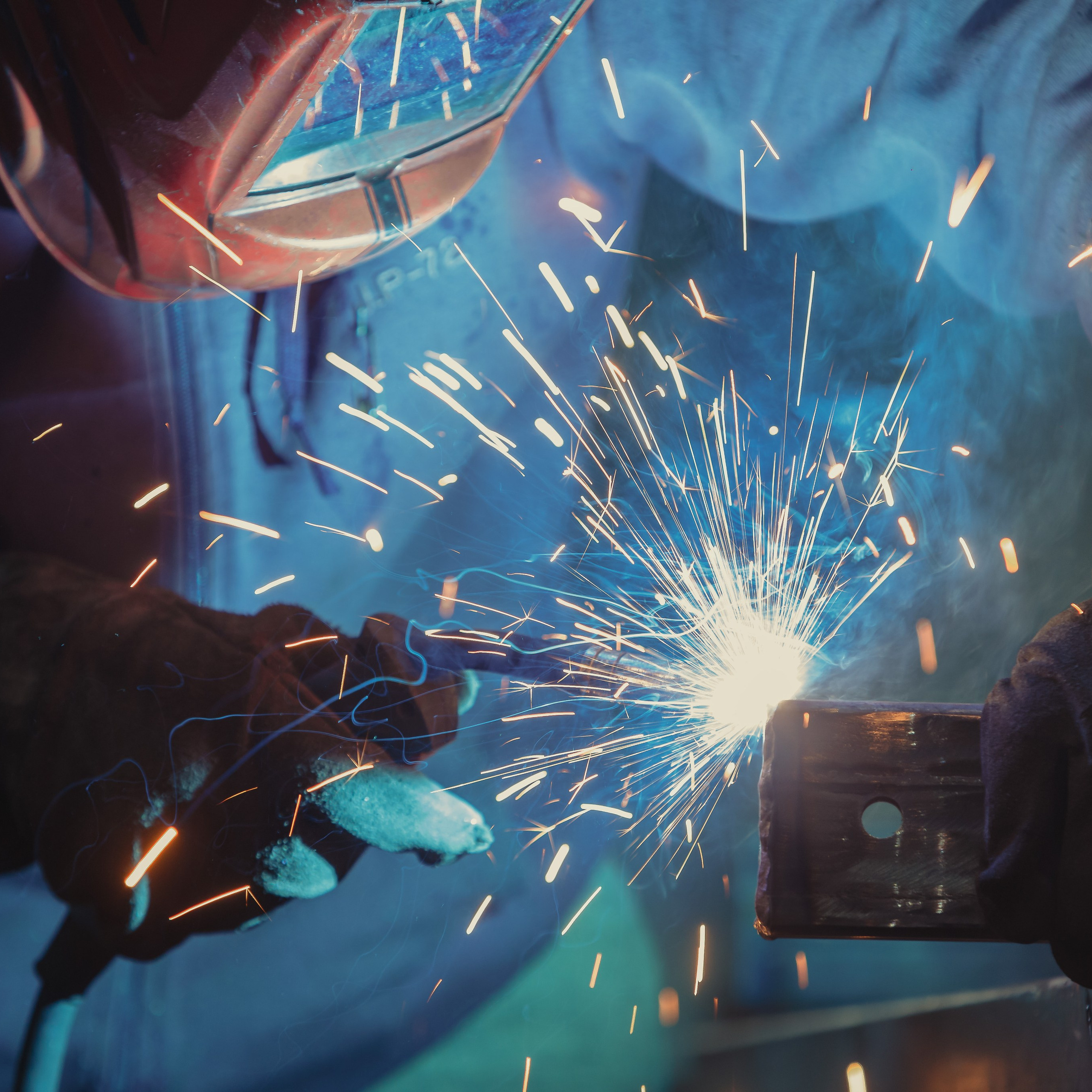 Para la producción de equipos de entrenamiento deportivo.