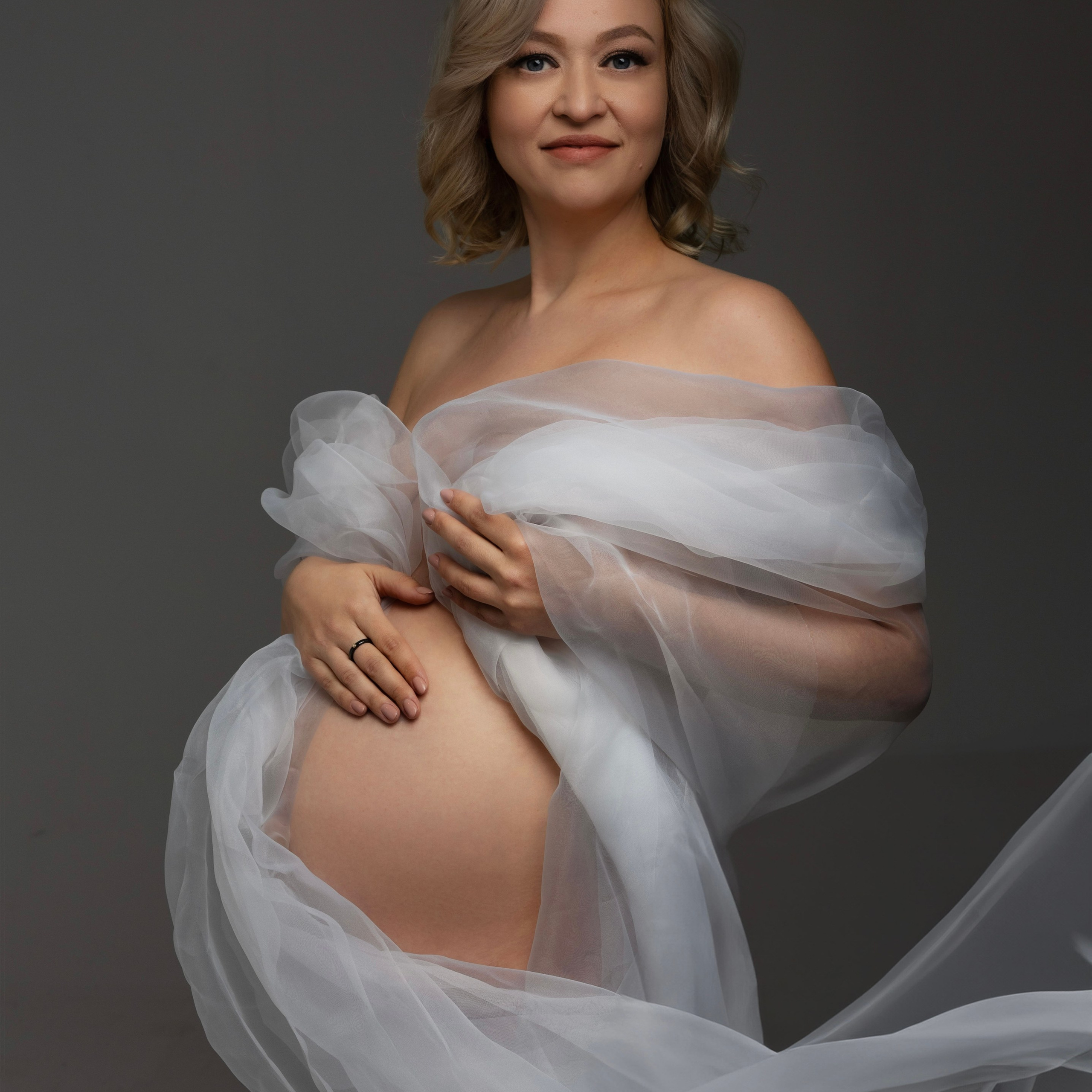 Reviews. Julia Kuzmovych personal and pregnancy photographer in London