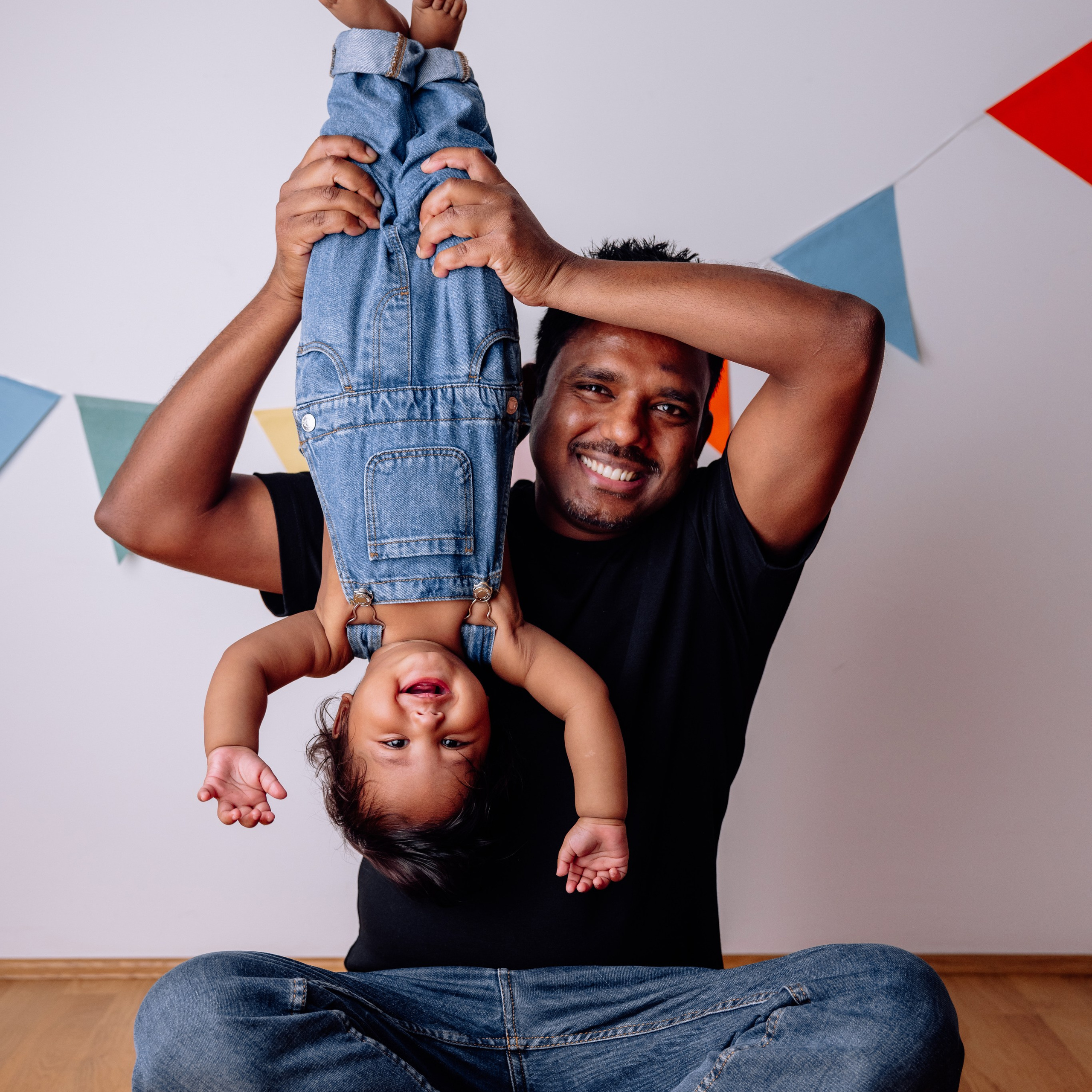 Der erste Geburtstag! One!