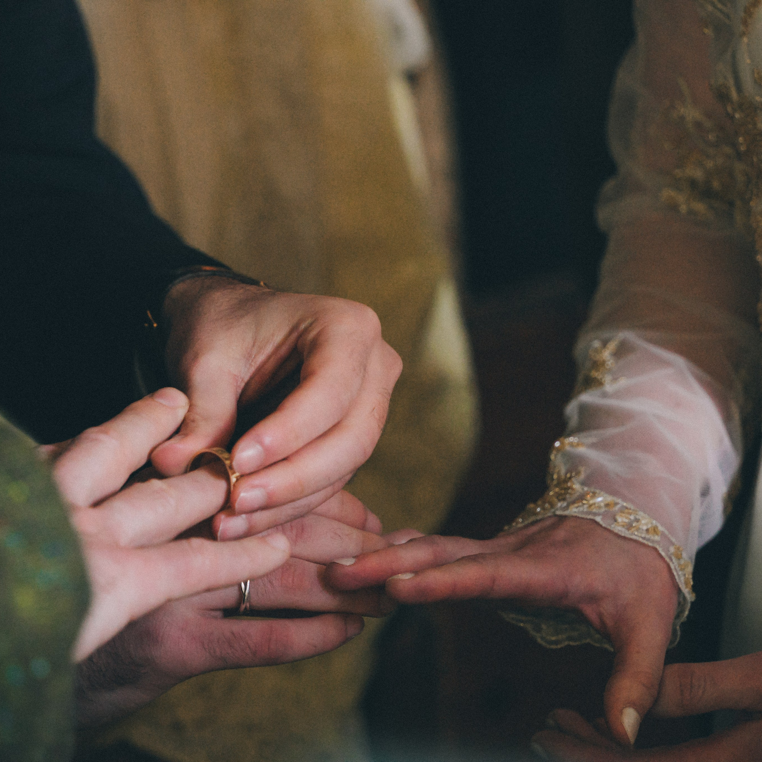 Stunning wedding in small chapel 