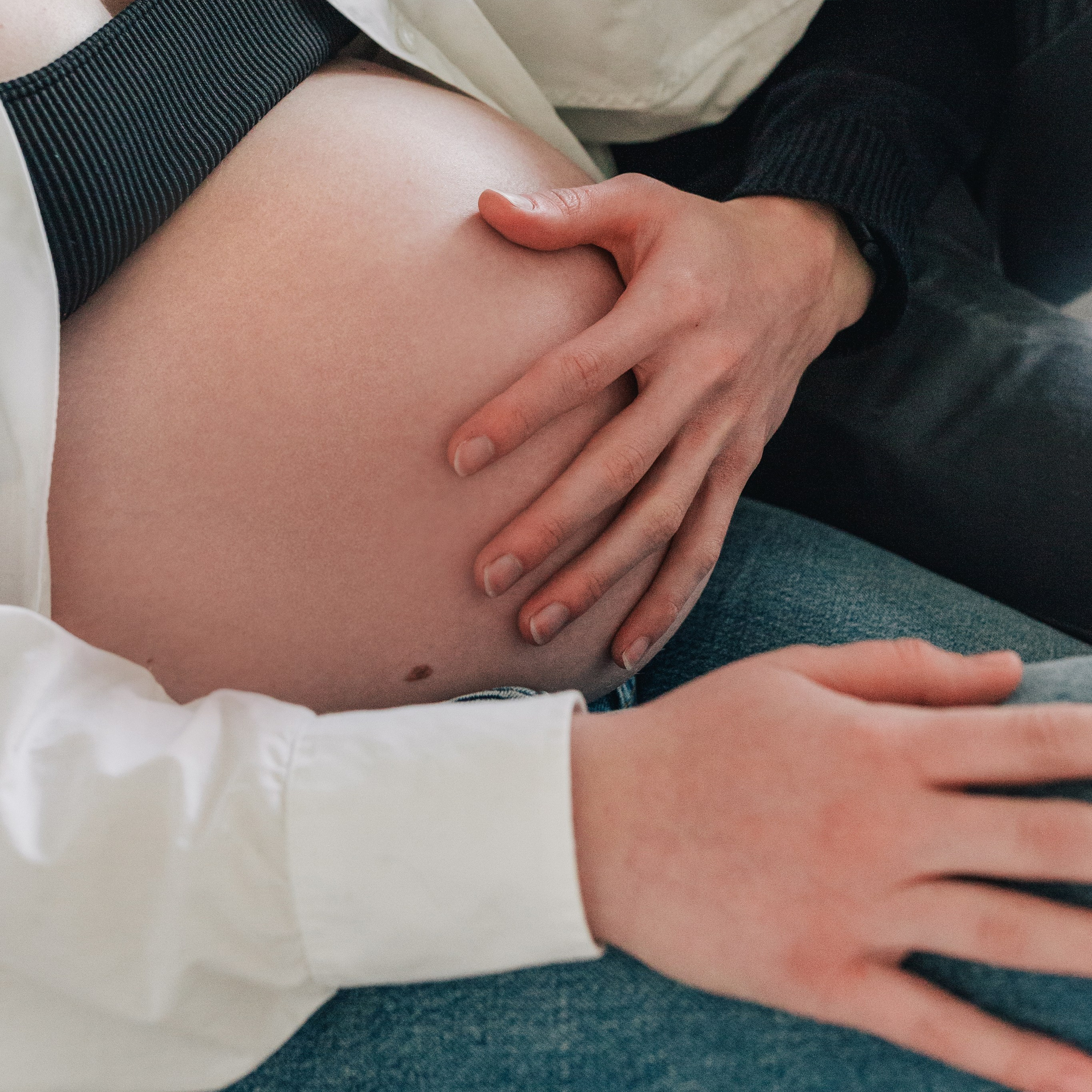 Pregnancy photoshooting in France