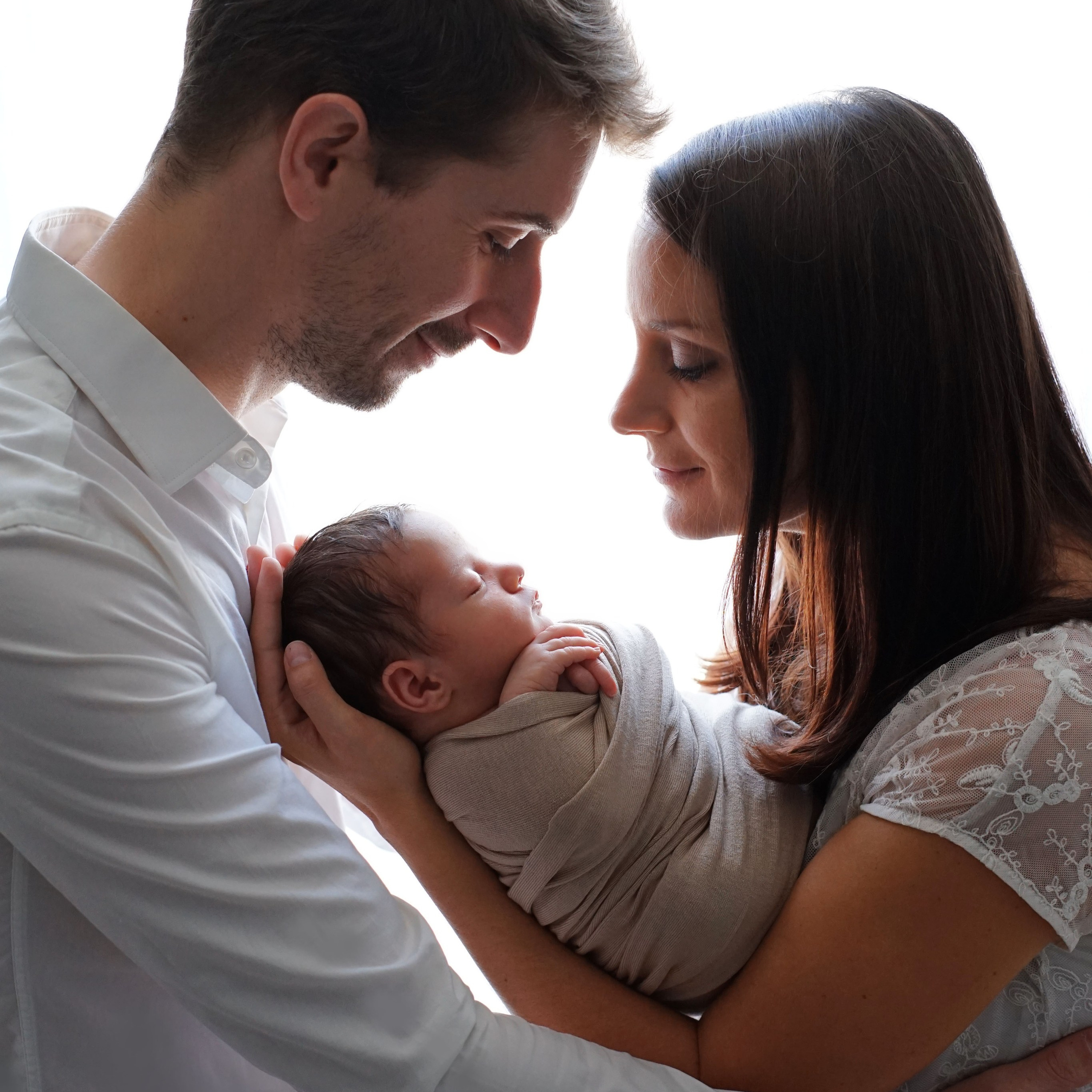 Revues. Petit trésor photos de famille, grossesse et nouveau-né à Roanne