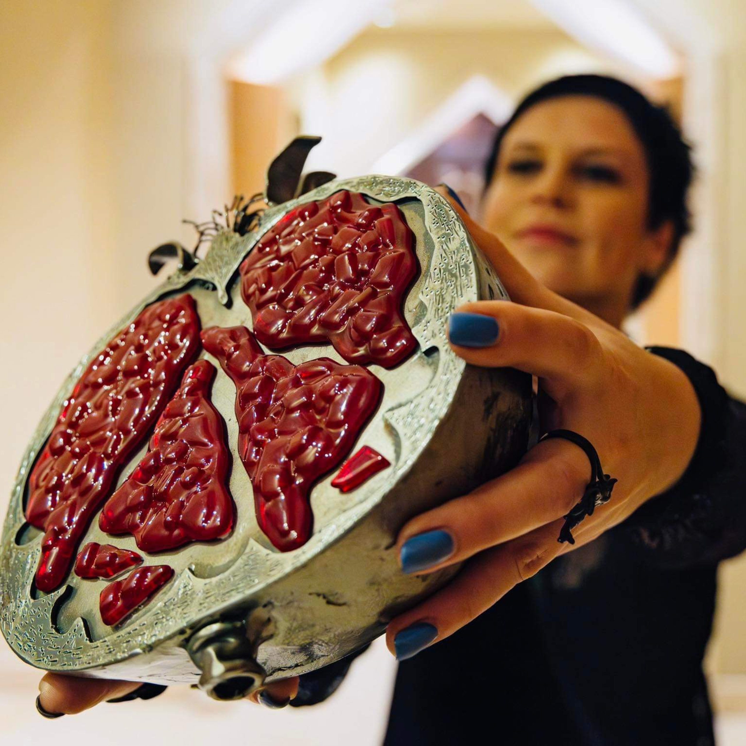 Скульптор кузнец Мария Тарлецкая