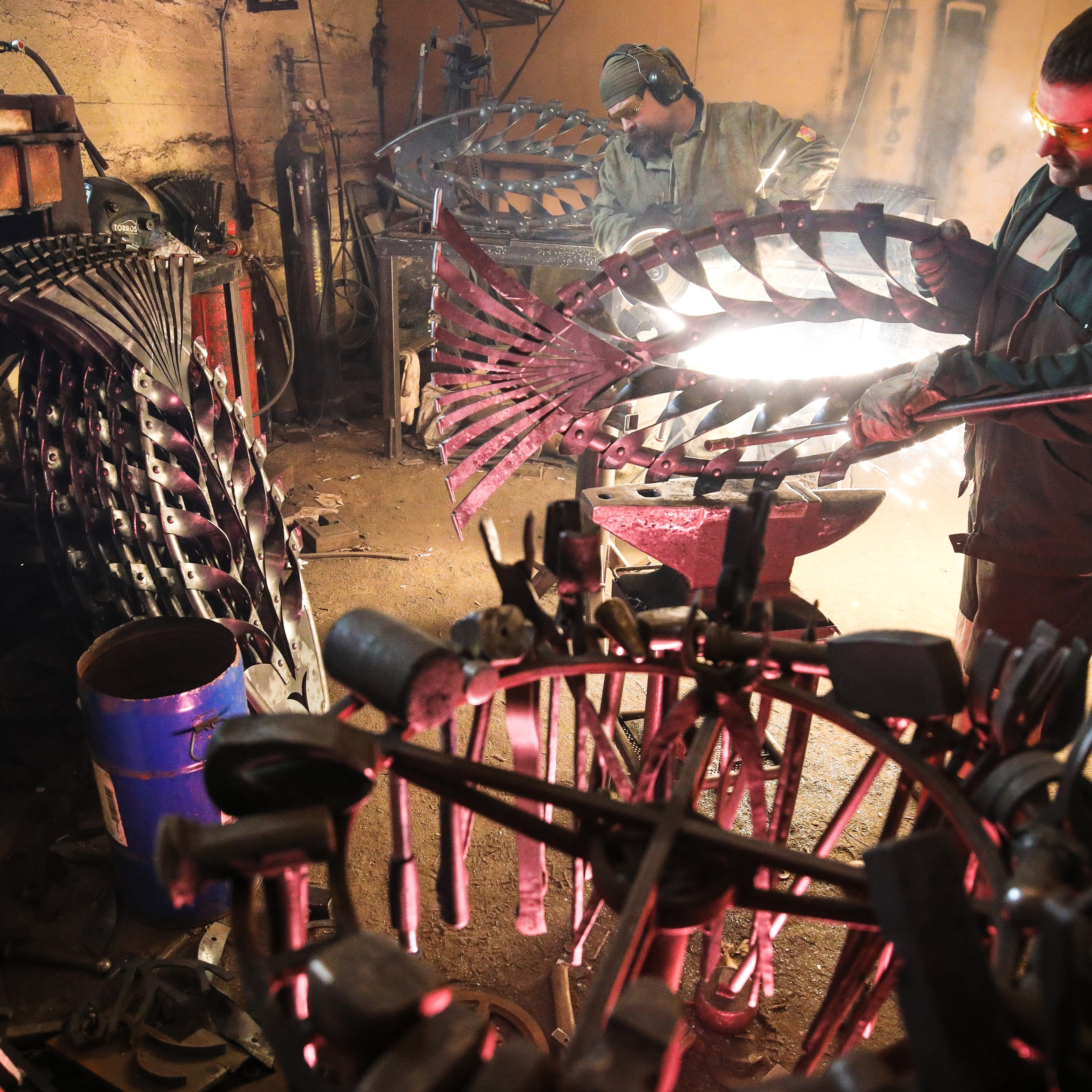 Скульптор кузнец Мария Тарлецкая