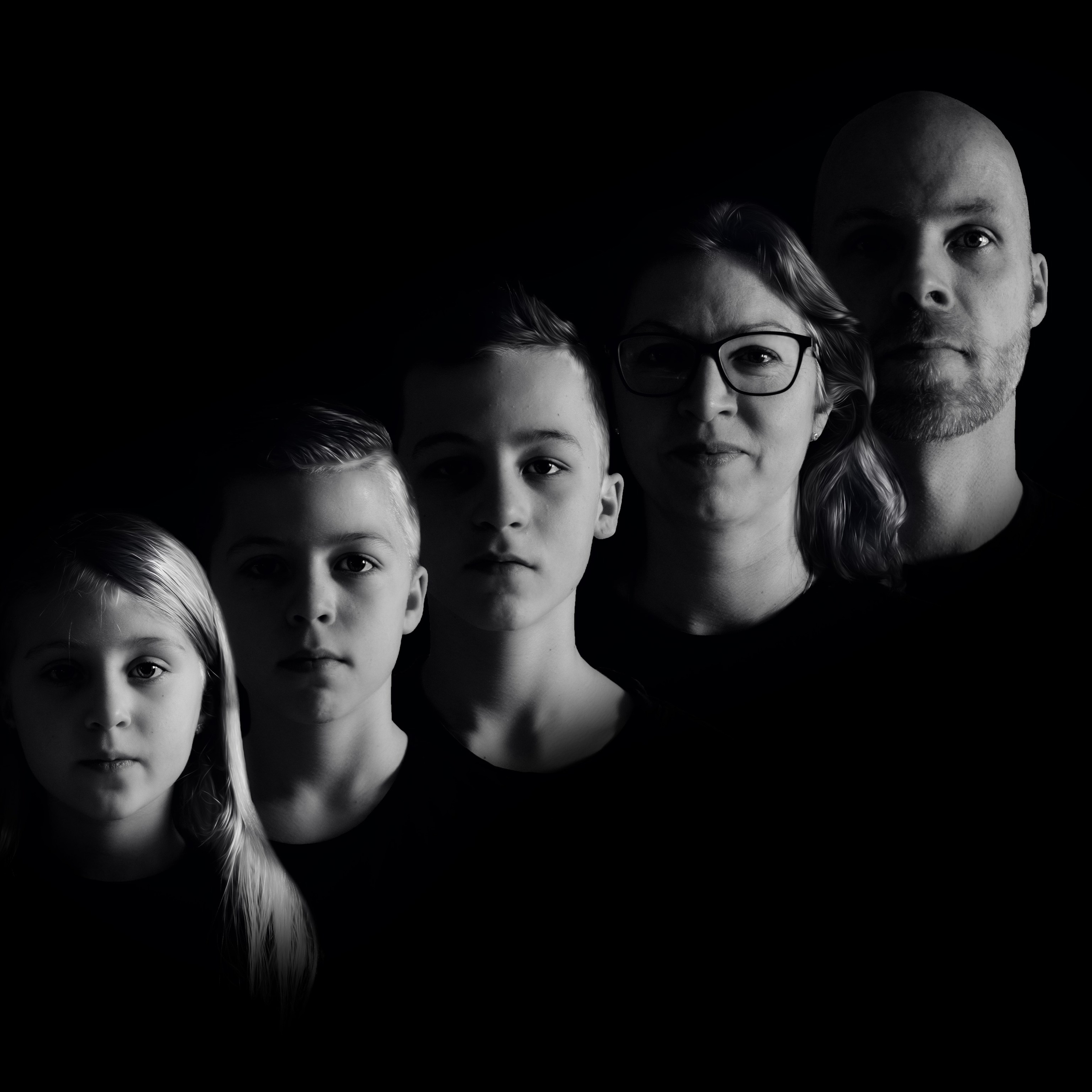 Janina Creative Family Portrait