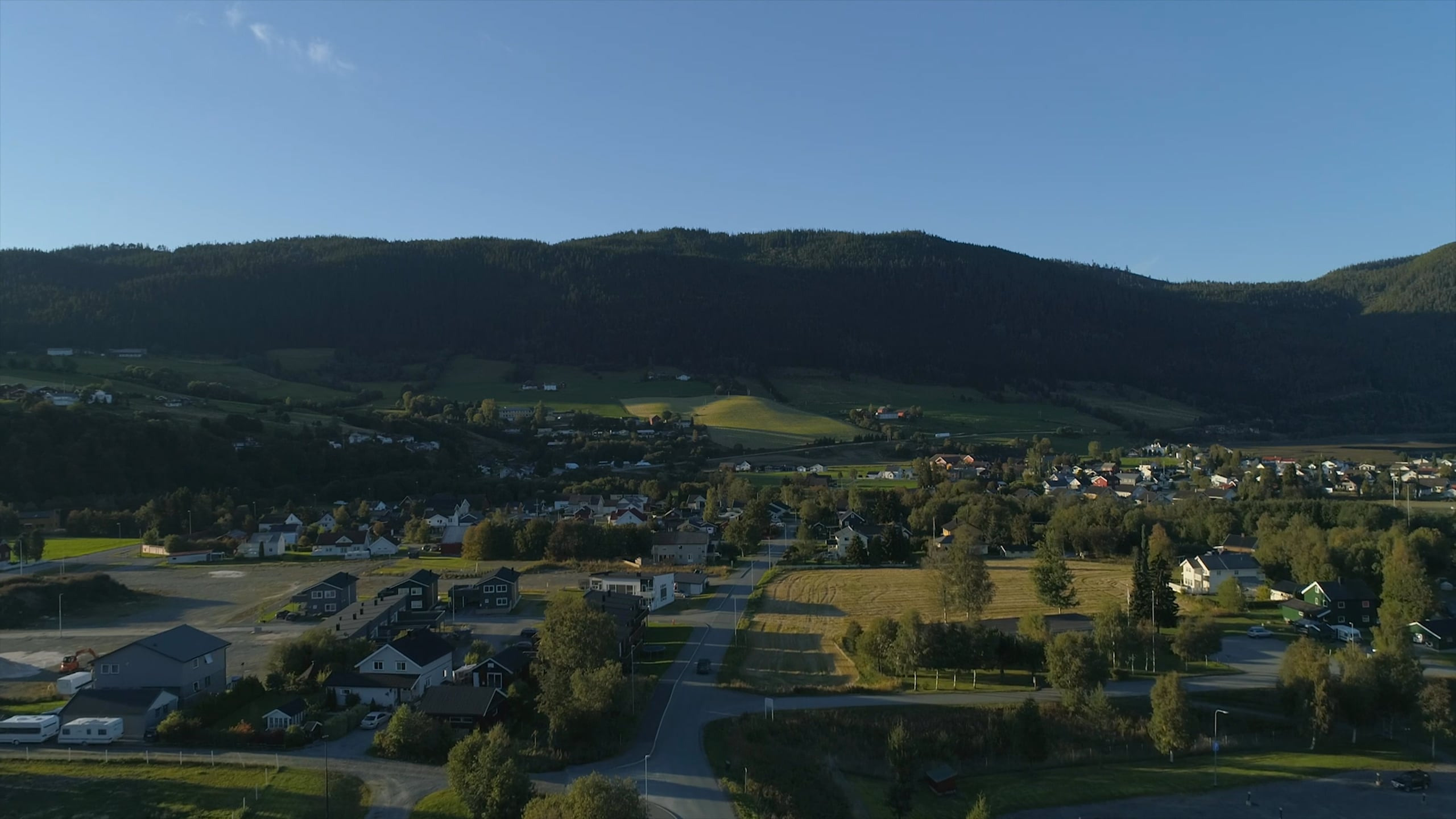 GJØLMESALLEN 50. Photographer and videographer in Norway and Slovakia Andrea Zemko