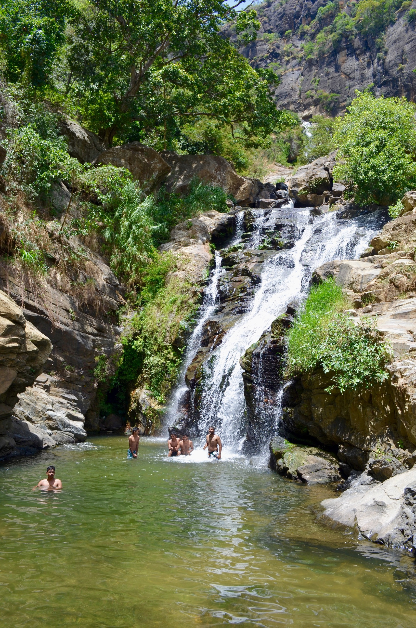 Sri Lanka — Maldives. Milok et Kirok sont des gens positifs et réels. Nous serons ravis de v