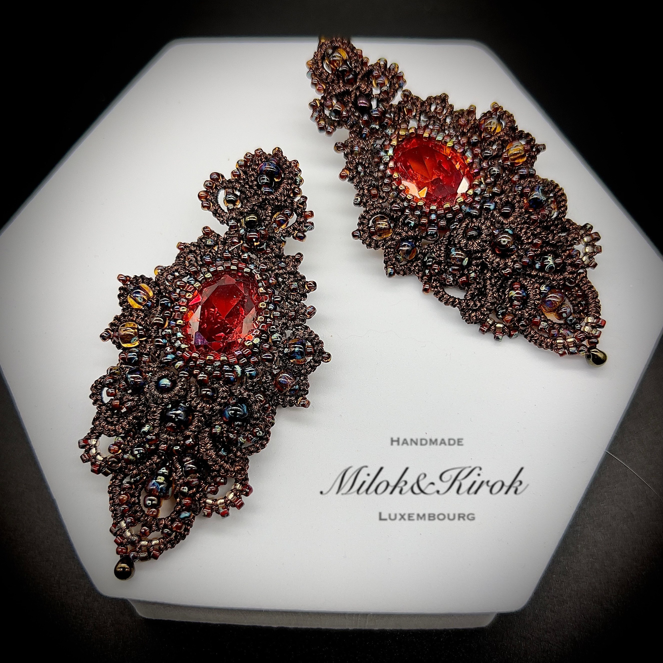 Изделия ручной работы. Уникальные украшения, вышивки, дизайнерские пла. Милок и Кирок это позитивные и реальные персоны из Люксембурга, много