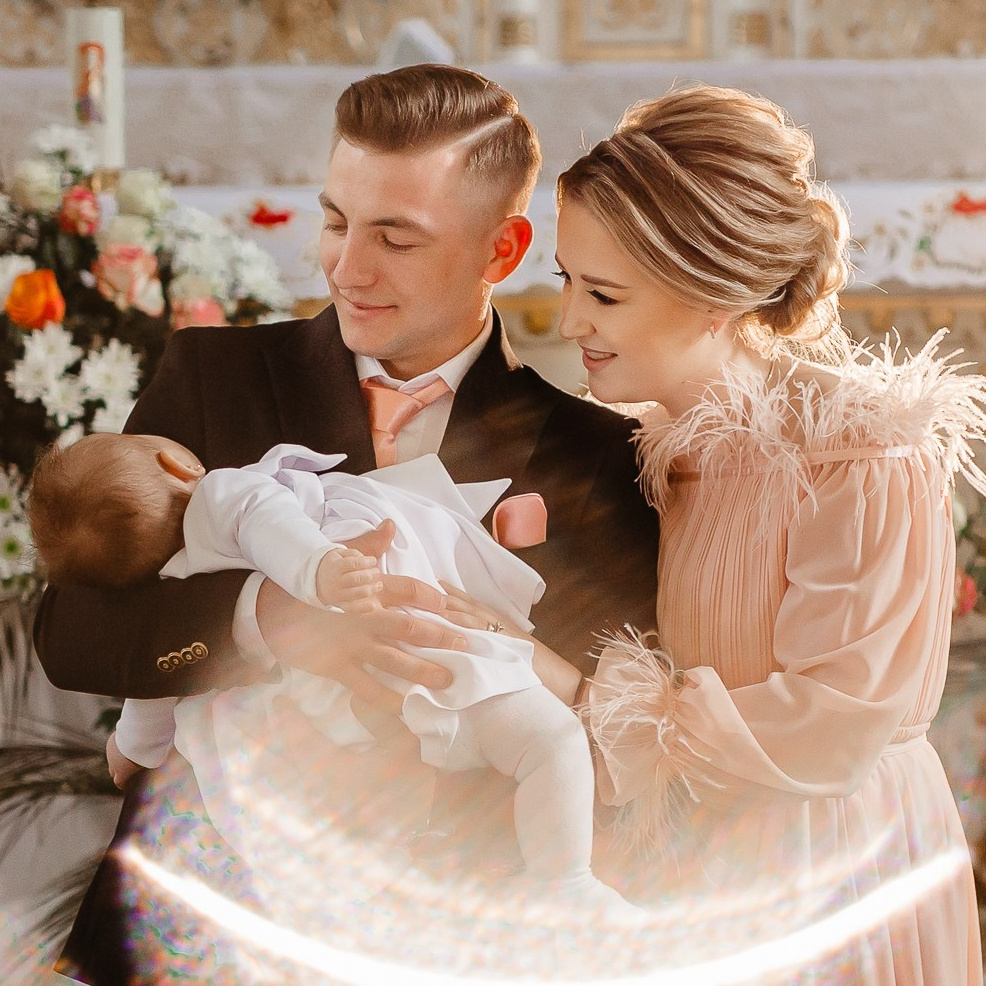 Taina botezului surprinsă în detaliu – Videografie pentru botezuri