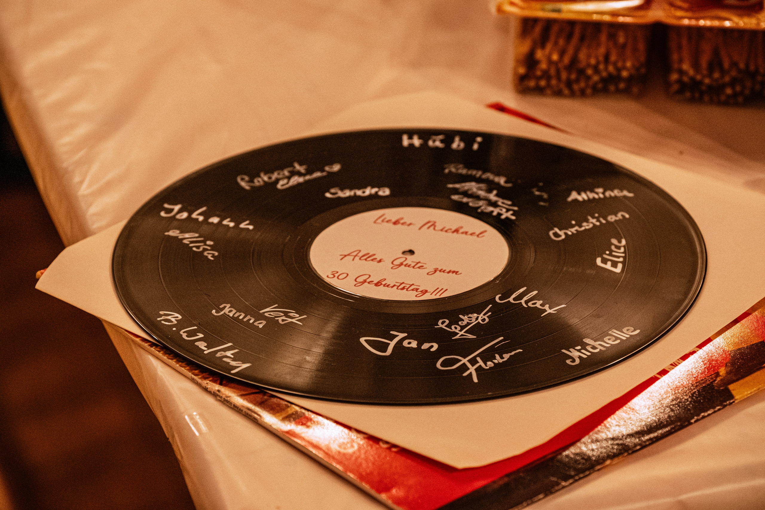 30 Jahre Michael Walter – Ein Rückblick auf eine besondere Geburtstagsparty. RawPeek