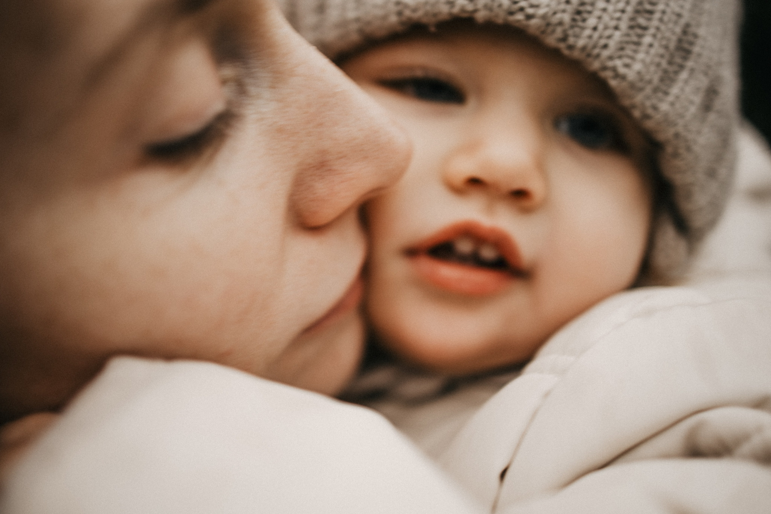SÉANCE EN FAMILLE –Parc du Pâtis, WOIPPY. Je suis Olga, votre photographe de famille à Metz et dans toute la France