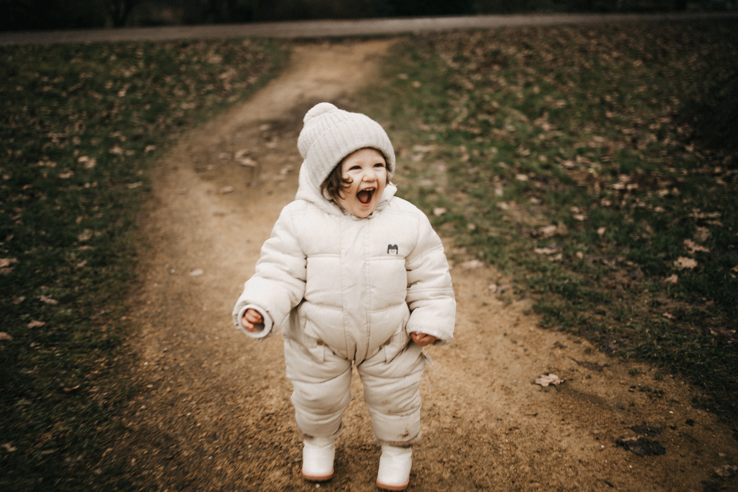 SÉANCE EN FAMILLE –Parc du Pâtis, WOIPPY. Je suis Olga, votre photographe de famille à Metz et dans toute la France