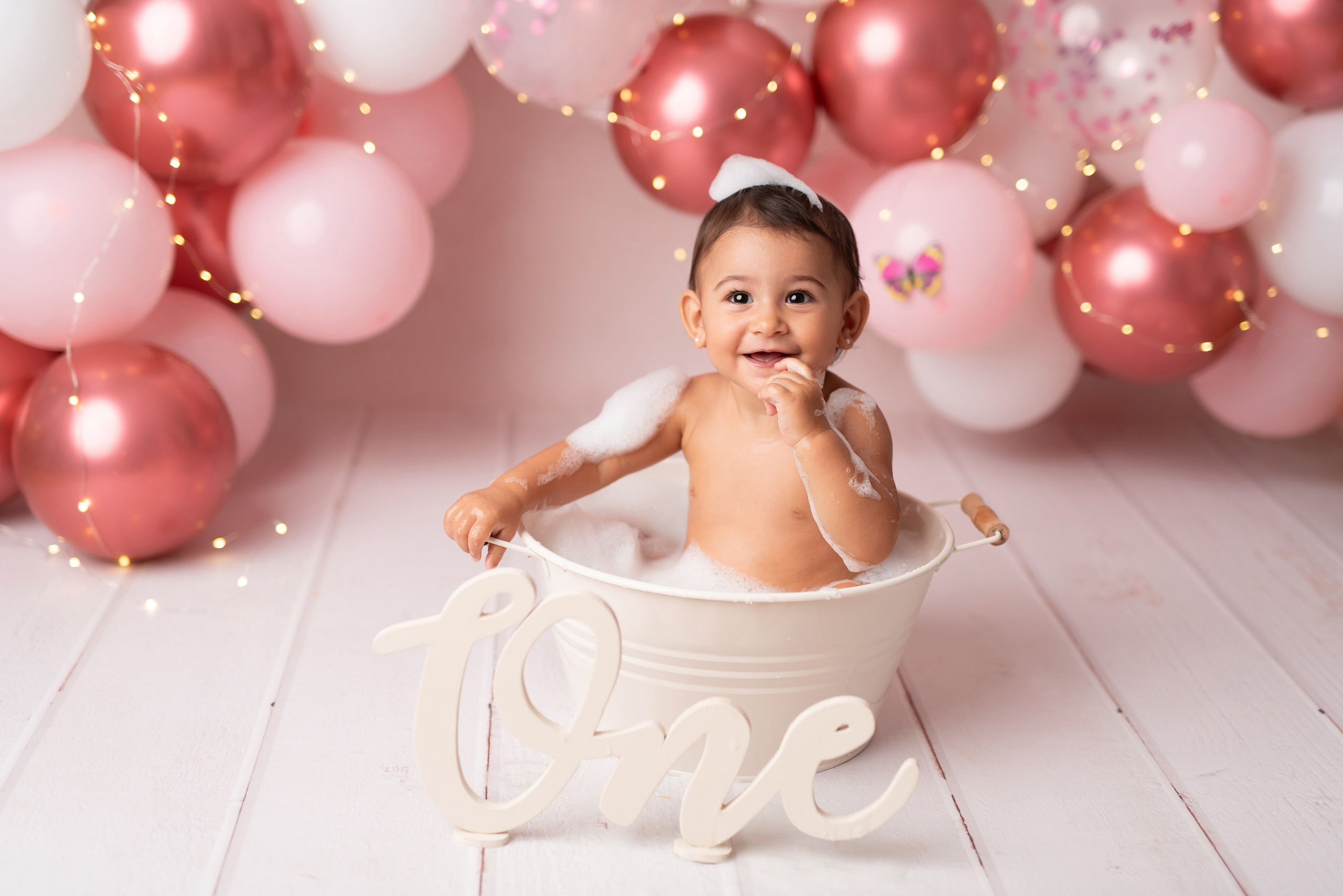 Cake Smash. HOMEPAGE