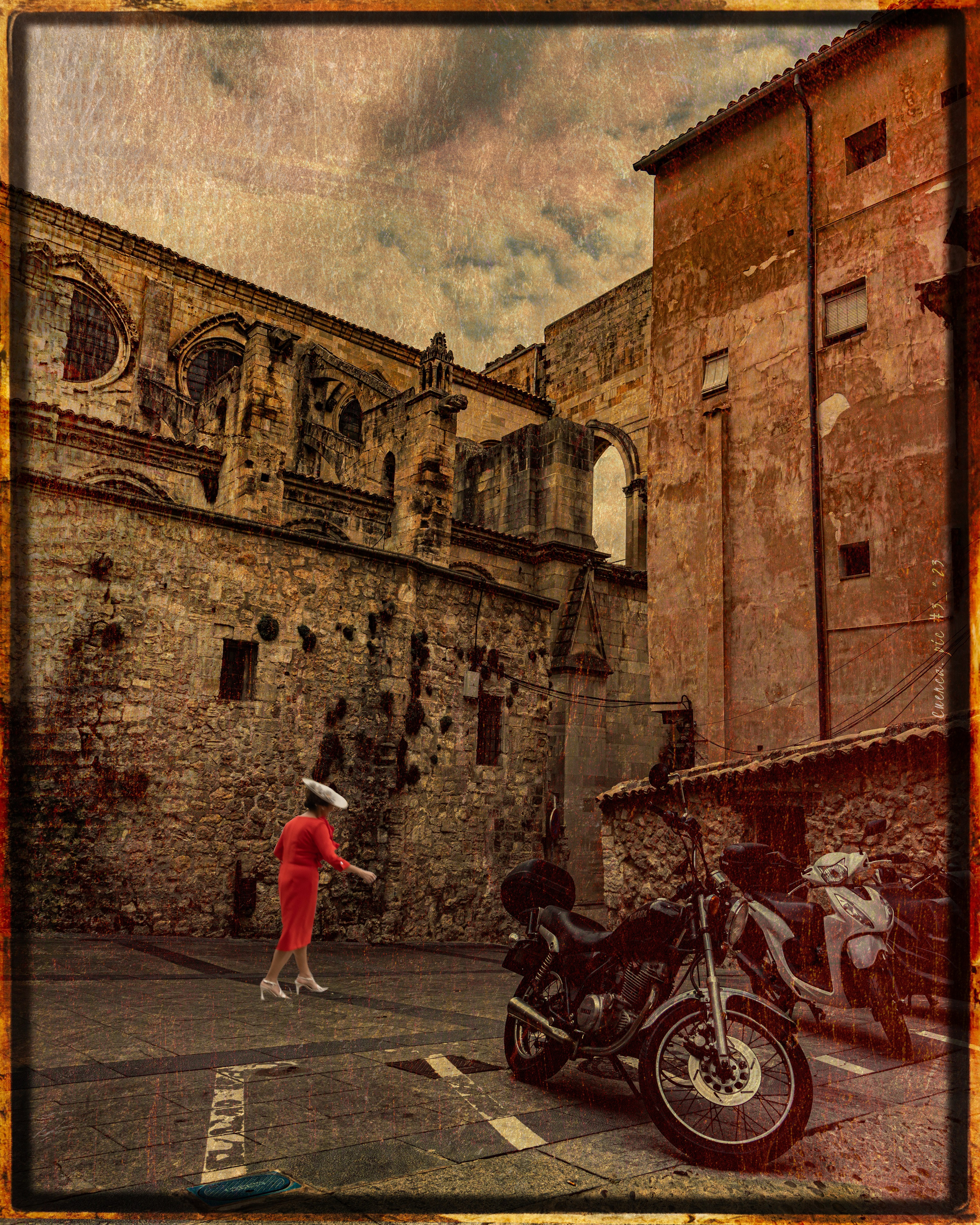 Cuenca. Director, Photographer and Artist in Valencia Natasha Bogomolova