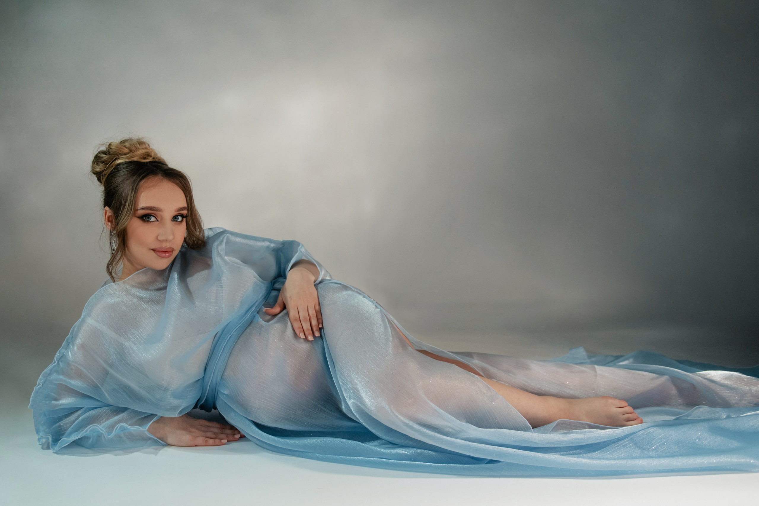 The price list for outdoor and studio photoshoots in Prague. Professional photographer in Prague Anastasia Haritonova