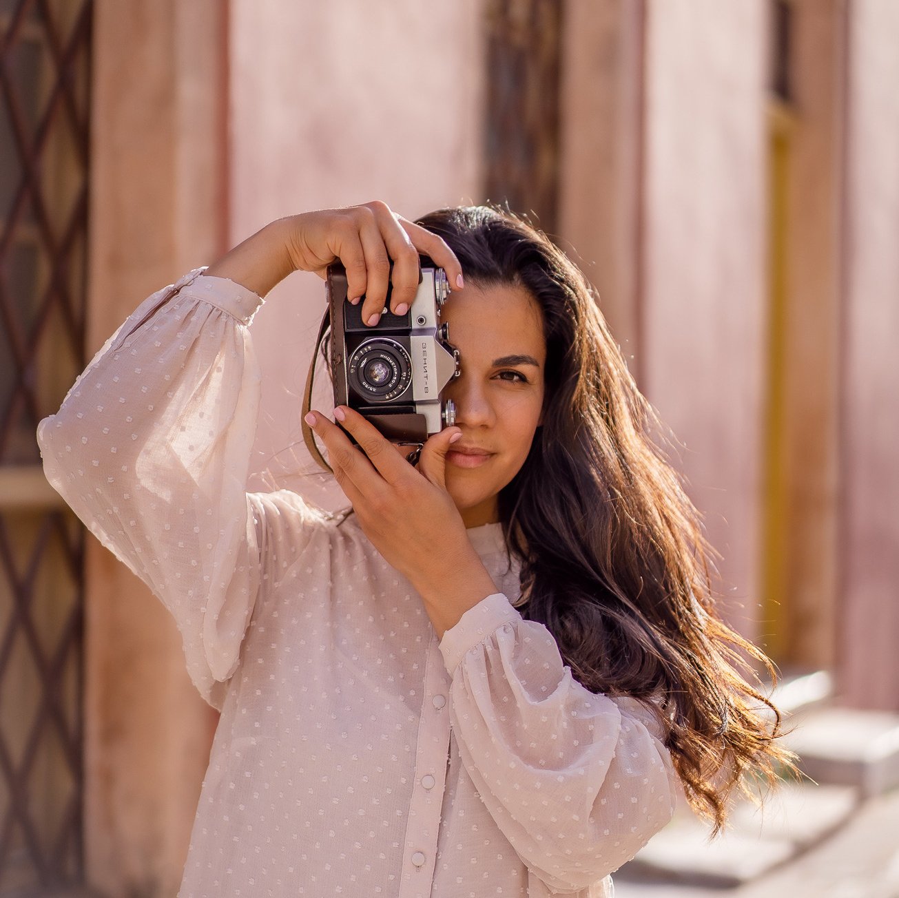 Contact. Family Photographer in Greece