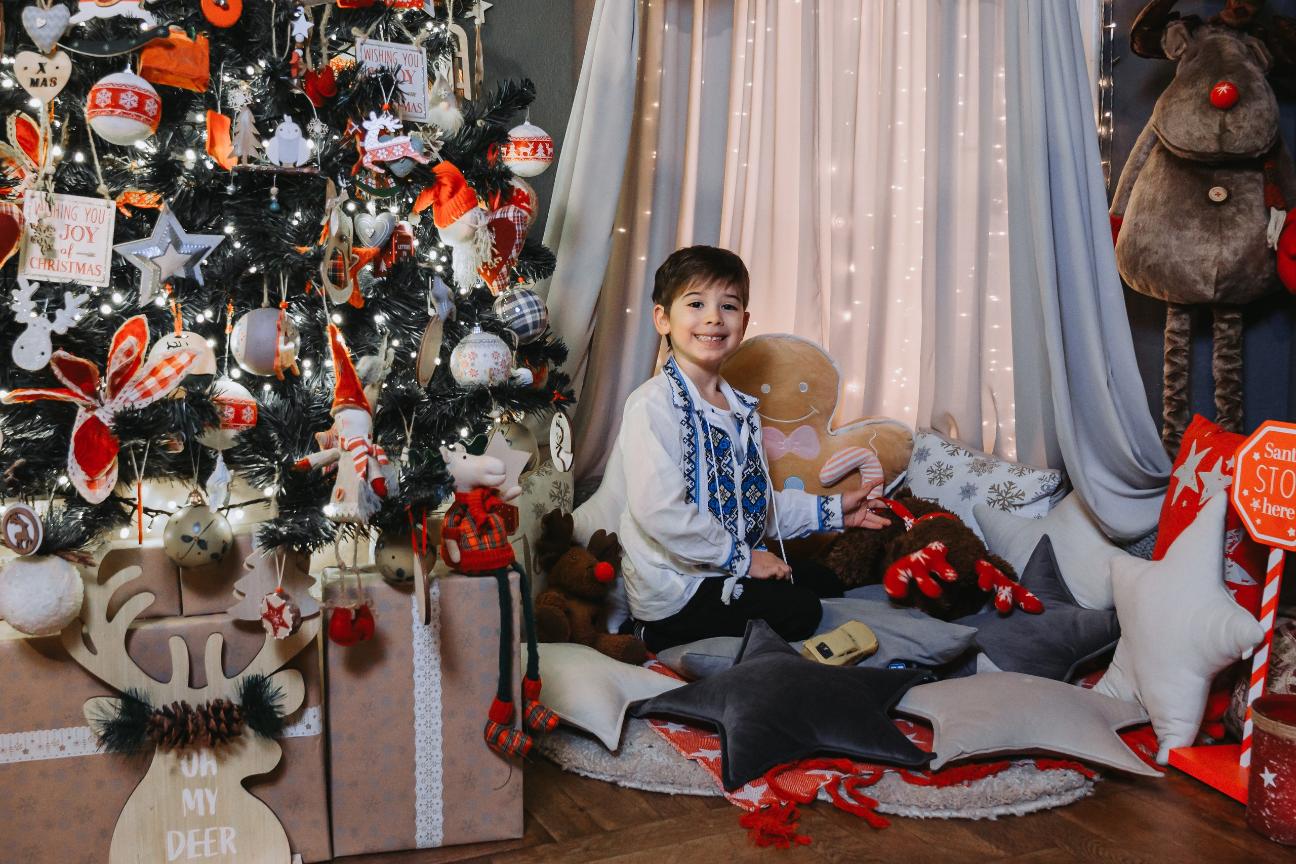 Ședință Foto Crăciun București — Cadre Magice | Cătălin Lazăr. Cătălin Lazăr Photography — Fotografie de nuntă și evenimente premium în România și Europa