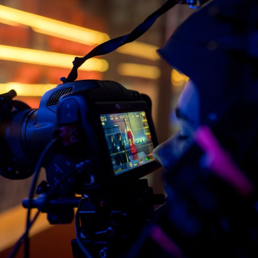 Свяжитесь с нами!. ART-Code Production | Видеопродакшн в Варшаве