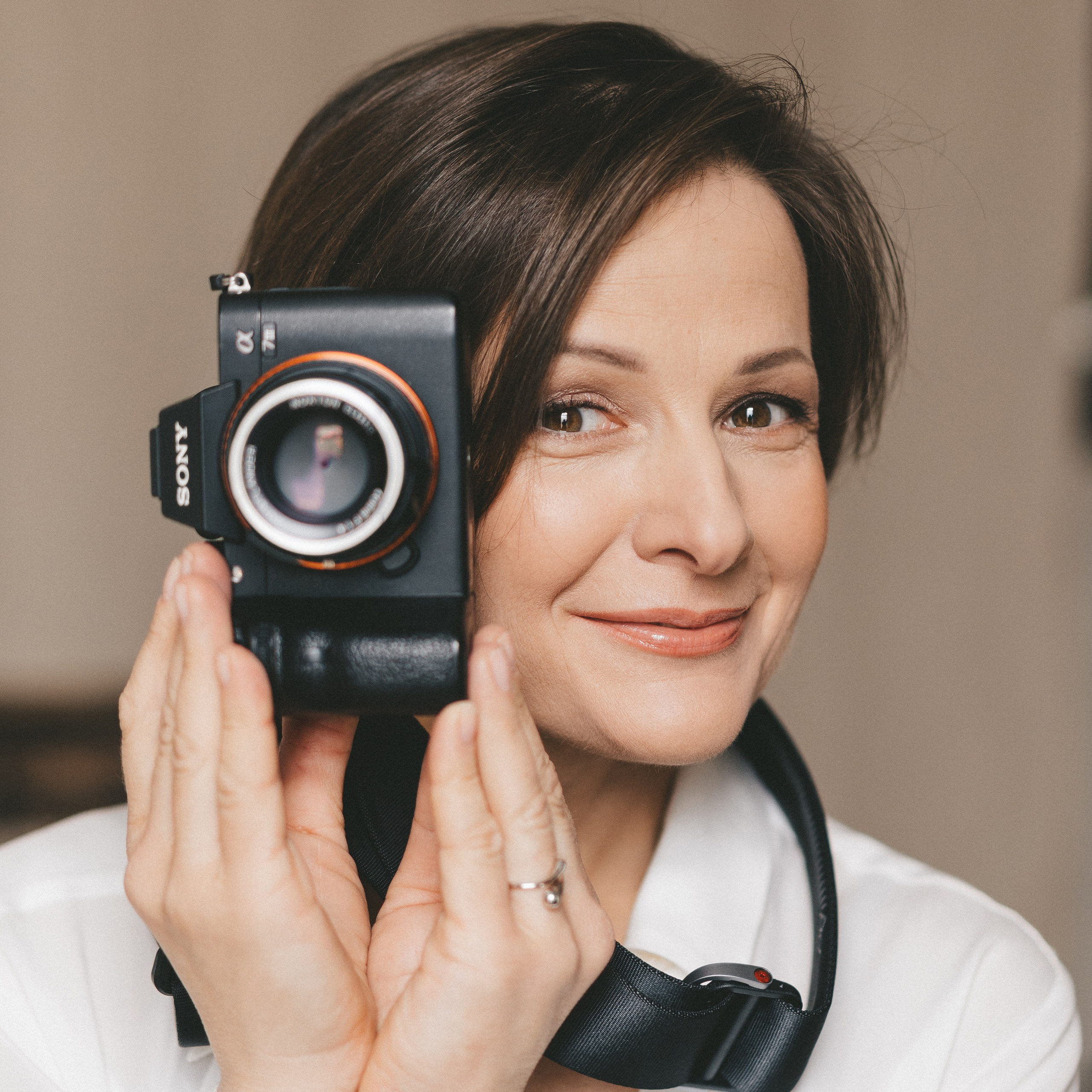 O MENI. Фотограф и видеограф Мария Бортякова из Словении: событийная, портретная и видеосъемка по всей Словении