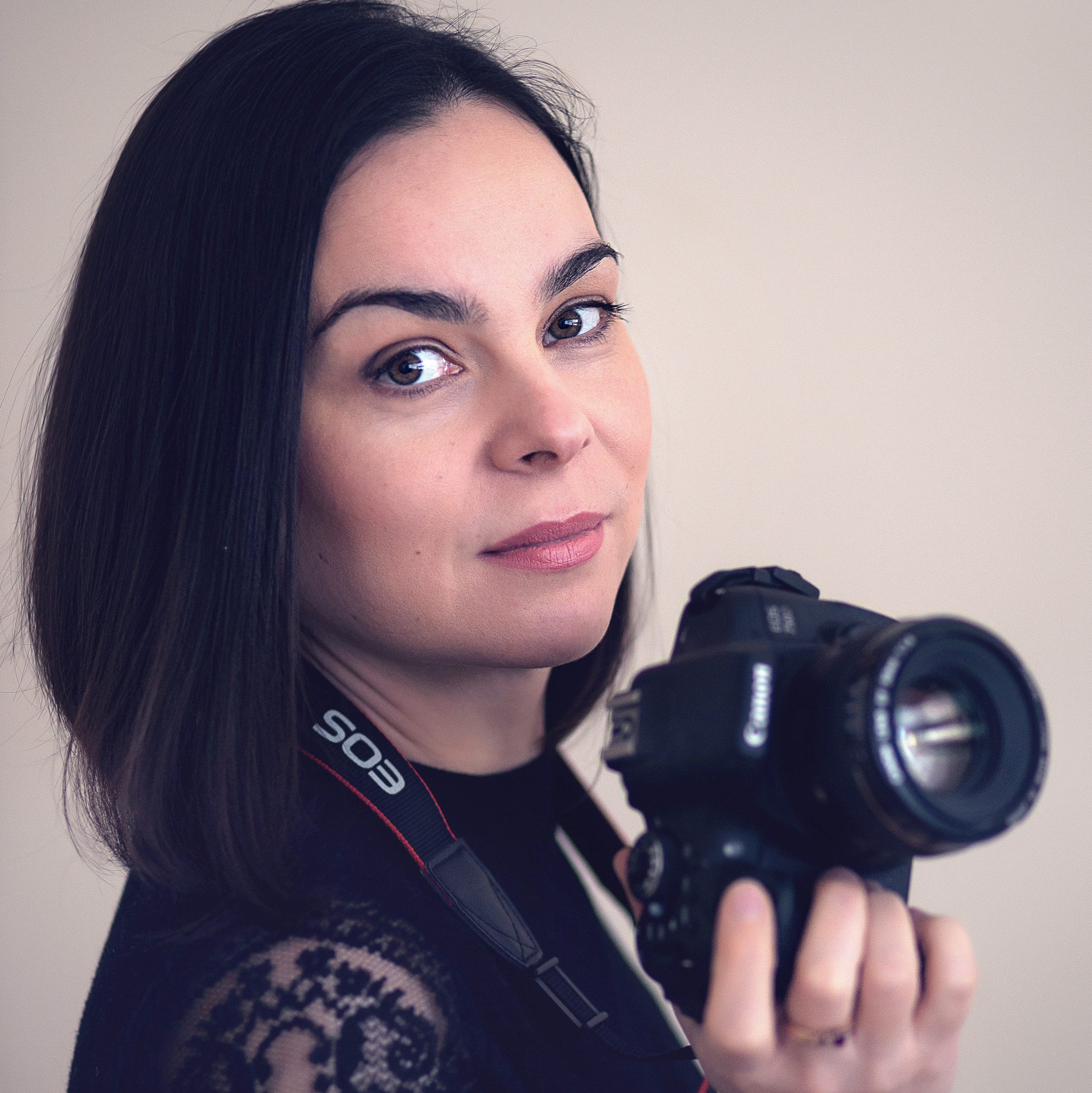 Contact with photographer. Stevenage, Hertfordshire family, maternity and newborn photographer