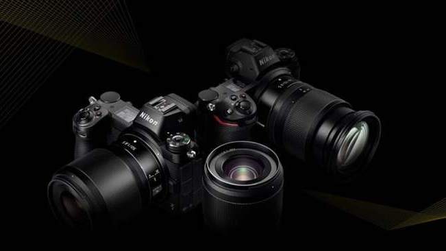 Echipamentul meu Z6 II e de la NIKON 