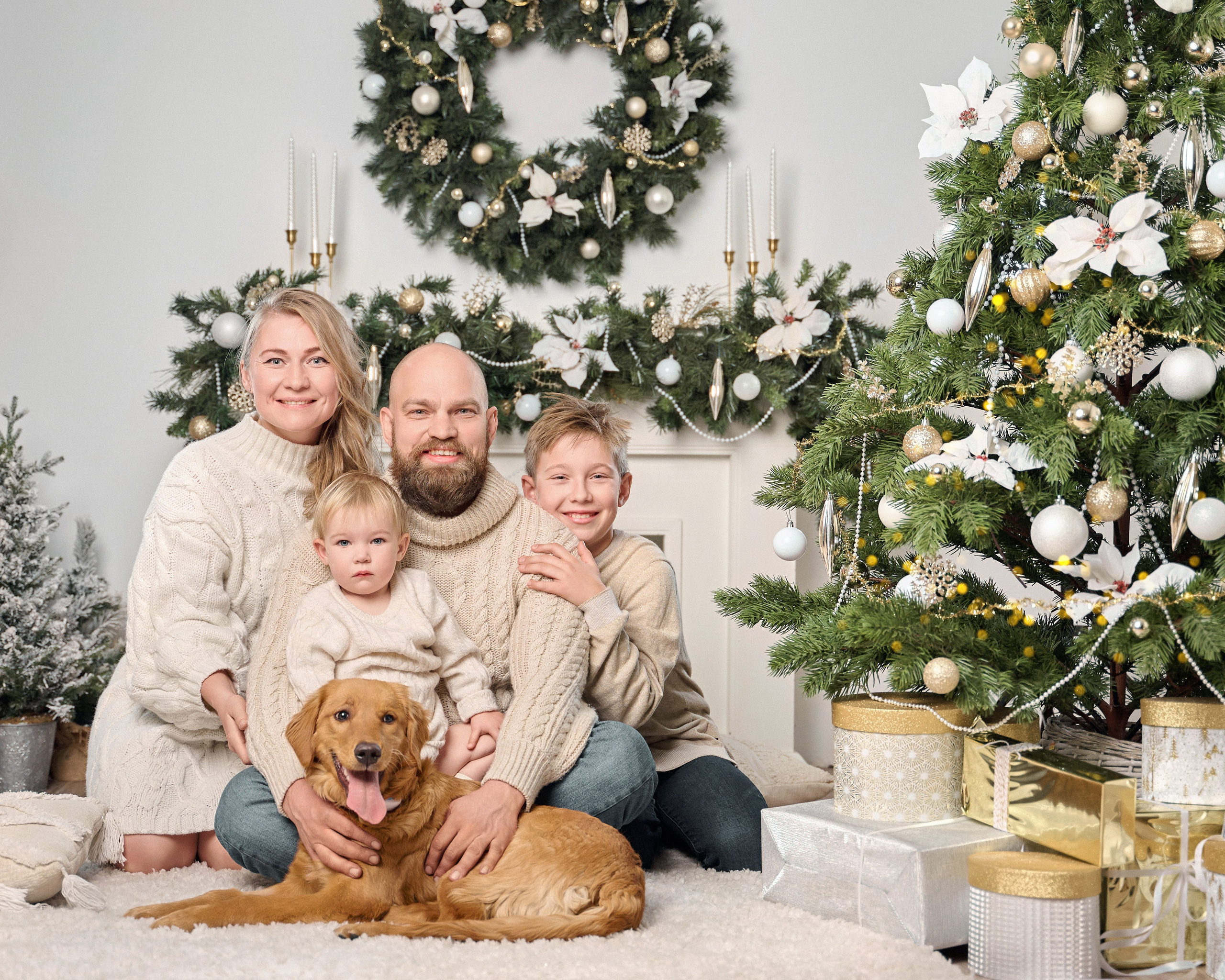 Christmas mini photosessions. Triple-A photo studio