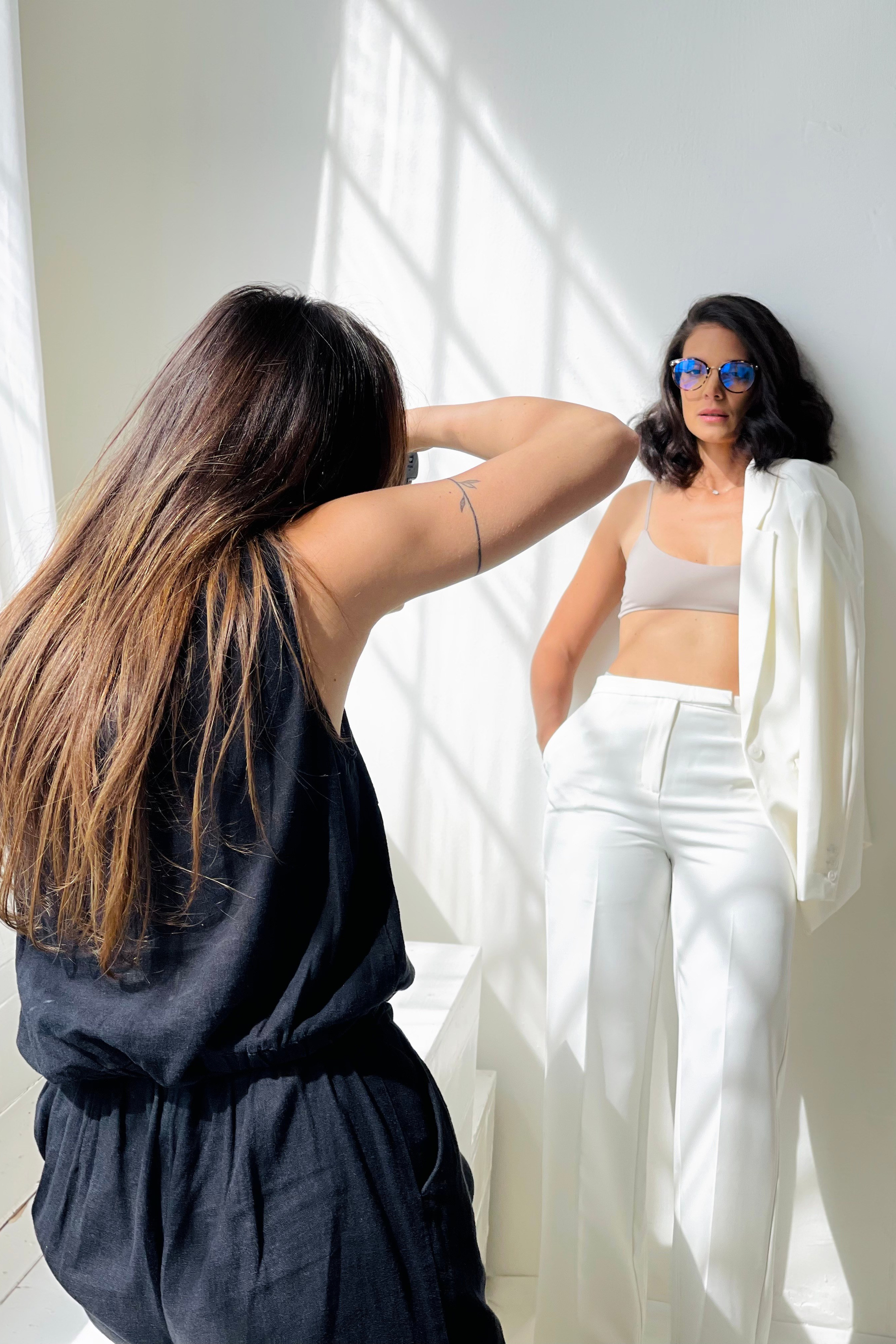 WORKSHOPS. Dana Lišková — Empathetic Photographer | Introspective Artist |Neurodivergent Coach | Founder of Artepy.cz