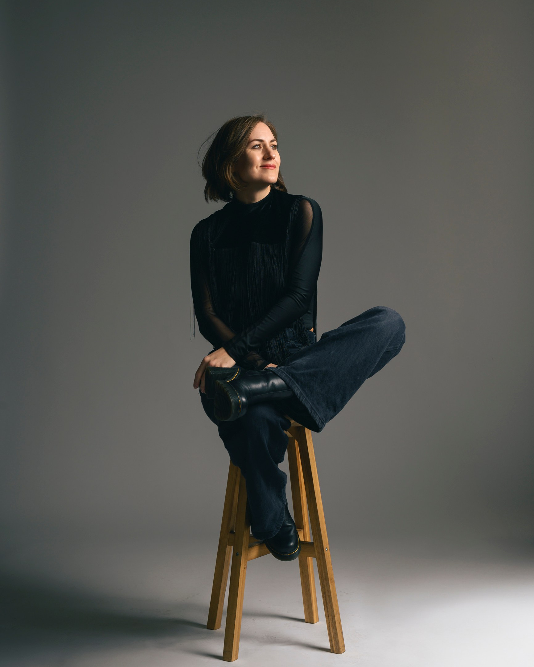 Contact & Booking | Book a Photoshoot in Berlin | Elvina Kulinicenko