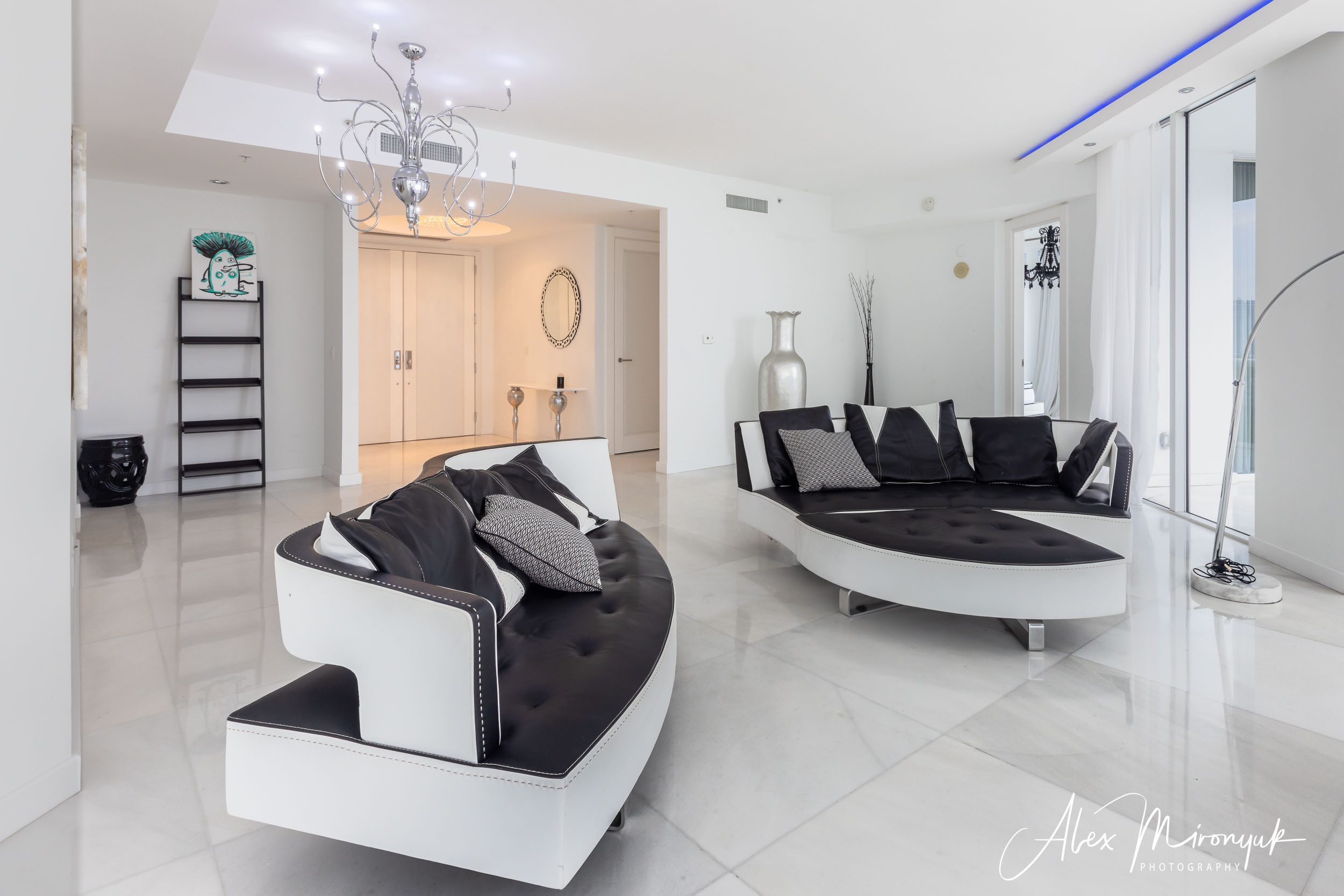 Real Estate Drone Photography. Pet, Senior, Landscape, portrait studio, photographer in Miami and Sou