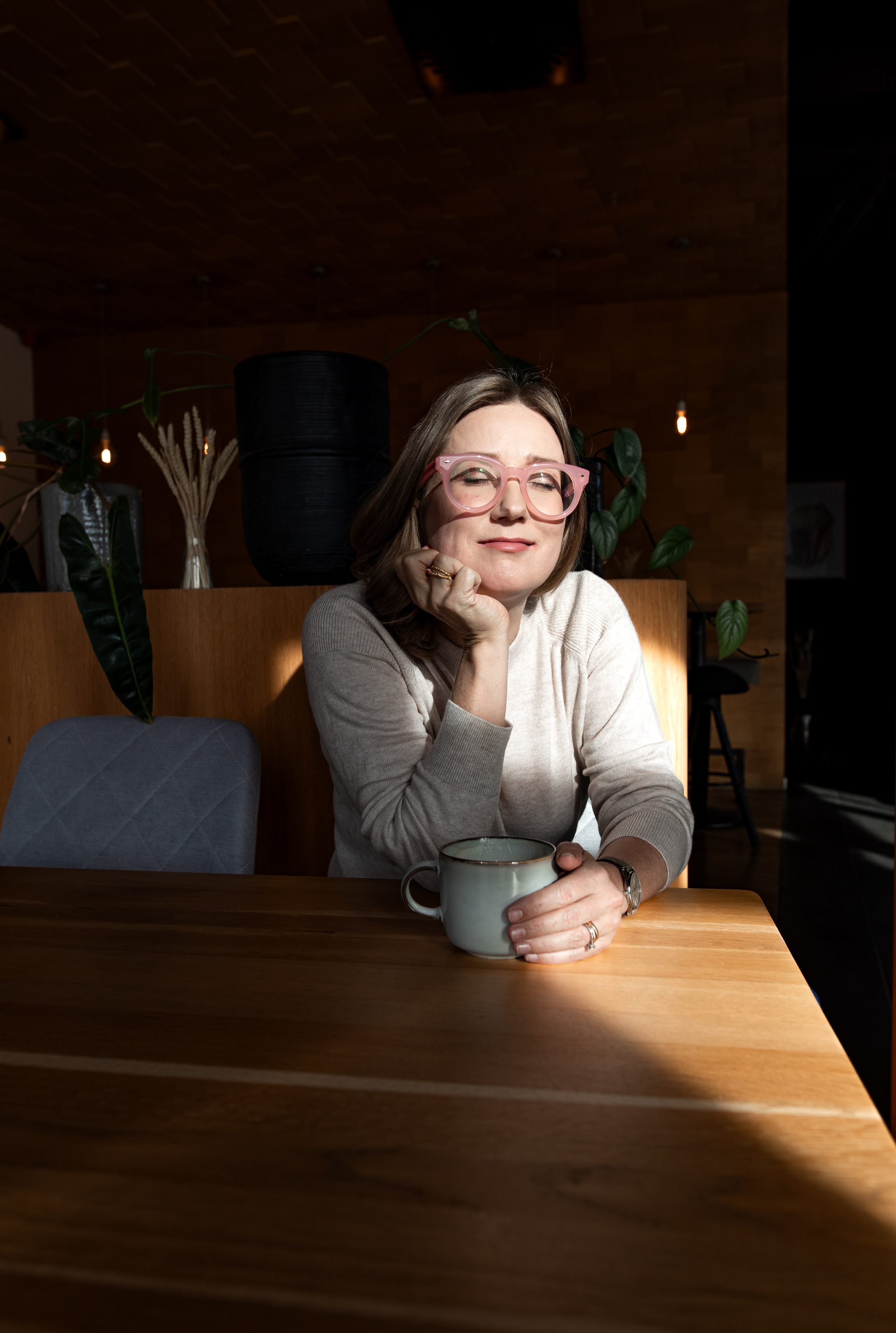 Trendy ve vizuálním storytellingu. Dana Lišková — Empatická fotografka | Introspektivní umělkyně | Neurodivergentní koučka| Zakladatelka Artepy.cz