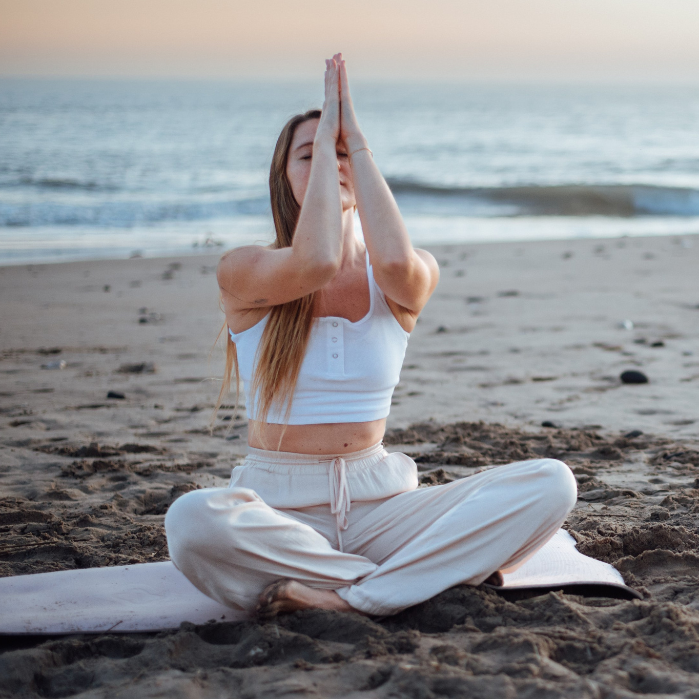 Jógový pobyt v Portugalsku 2024. Mateřství. Nevýchova. Život v souladu s přírodou. Jóga