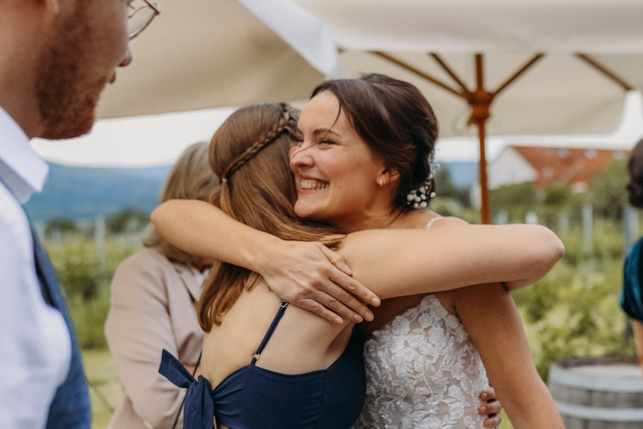 HOCHZEIT IN WEINHAUS MOTZENBÄCKER. Hochzeitsfotograf und Familienfotograf in Neustadt an der Weinstraße, Haßloch, Ludwigshafen, Speyer und Landau - Ekaterina Seoud