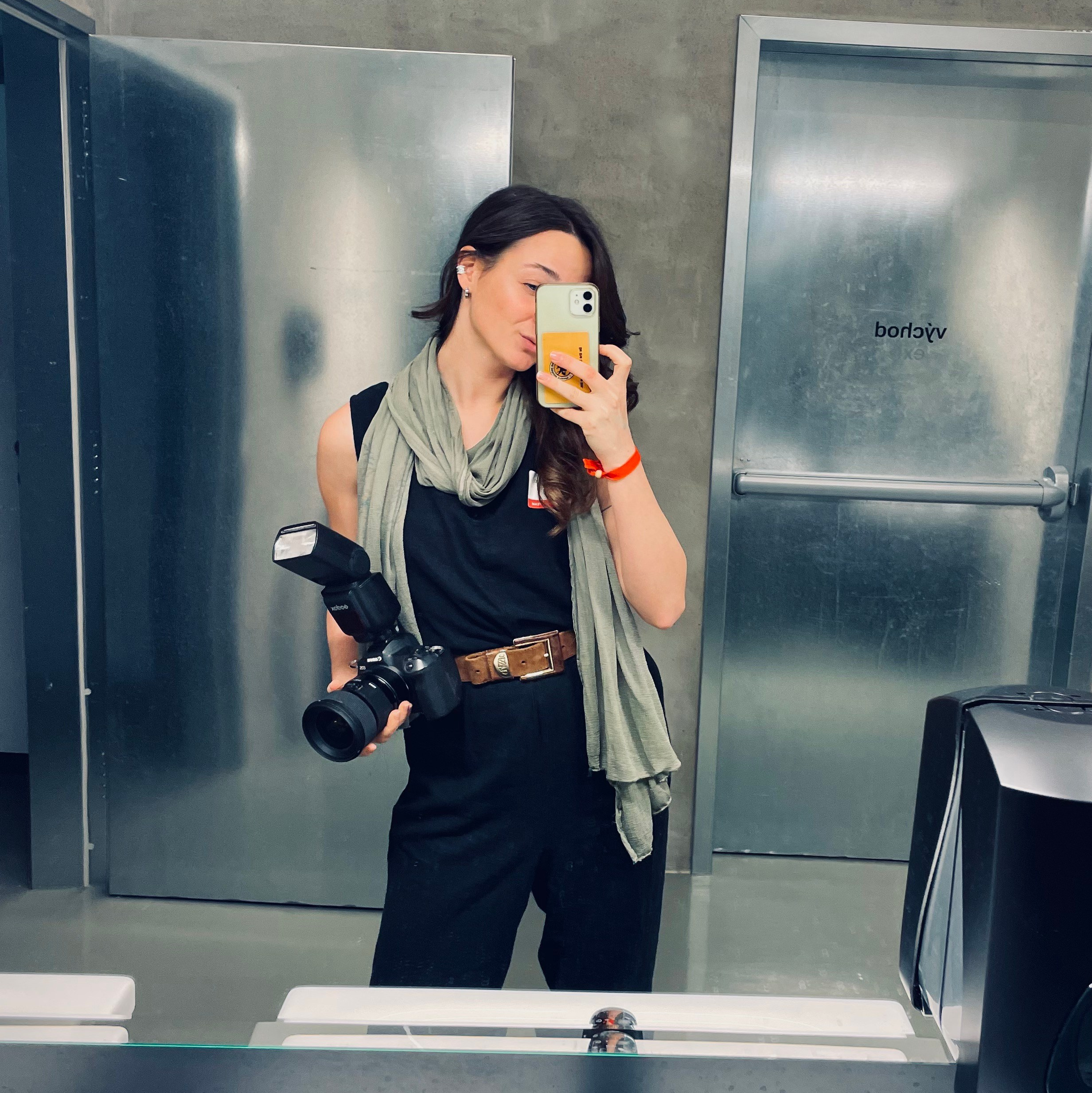 Fotografie s koučovacím přístupem. Dana Lišková — Empatická fotografka | Introspektivní umělkyně | Neurodivergentní koučka| Zakladatelka Artepy.cz